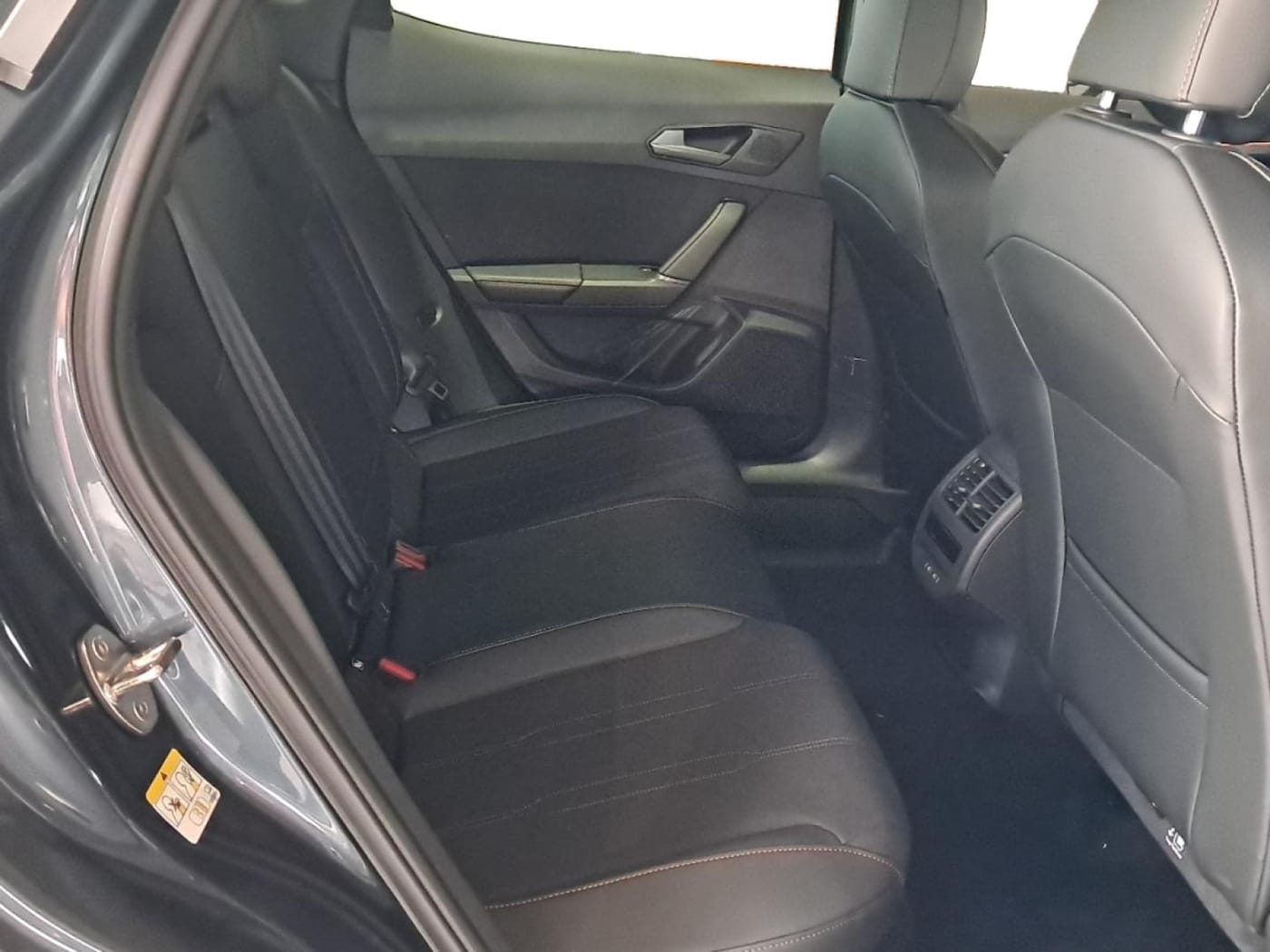 CUPRA Formentor 1.5 TSI e-Hybrid DSG 150 kW (204 CV) — photo 6