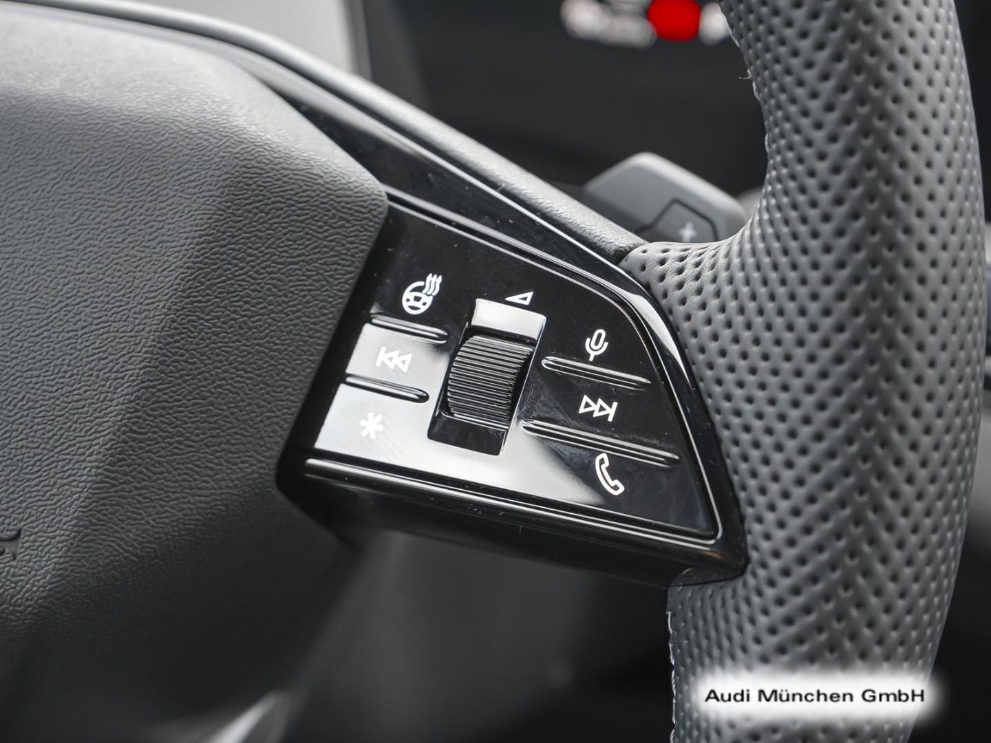 Bild über Audi A5 Limousine edition one TFSI quattro 150 kW S tronic - für weitere Informationen kontaktieren Sie den Audi Partner