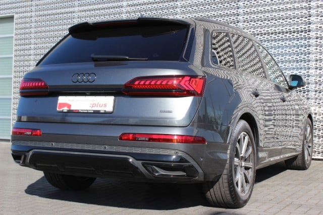 Image about Audi Q7 S line 50 TDI quattro tiptronic