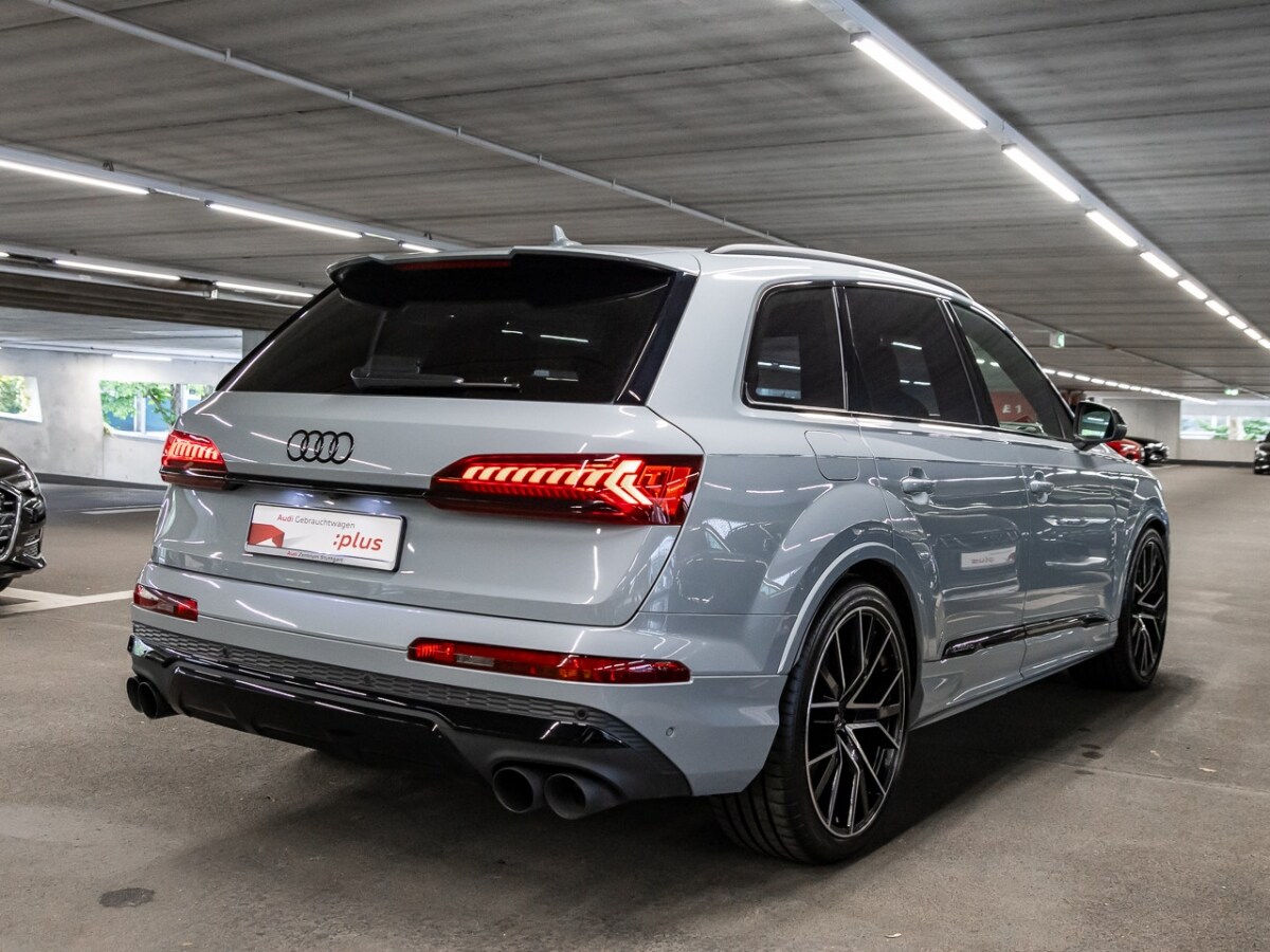 Image about Audi SQ7 TFSI quattro tiptronic