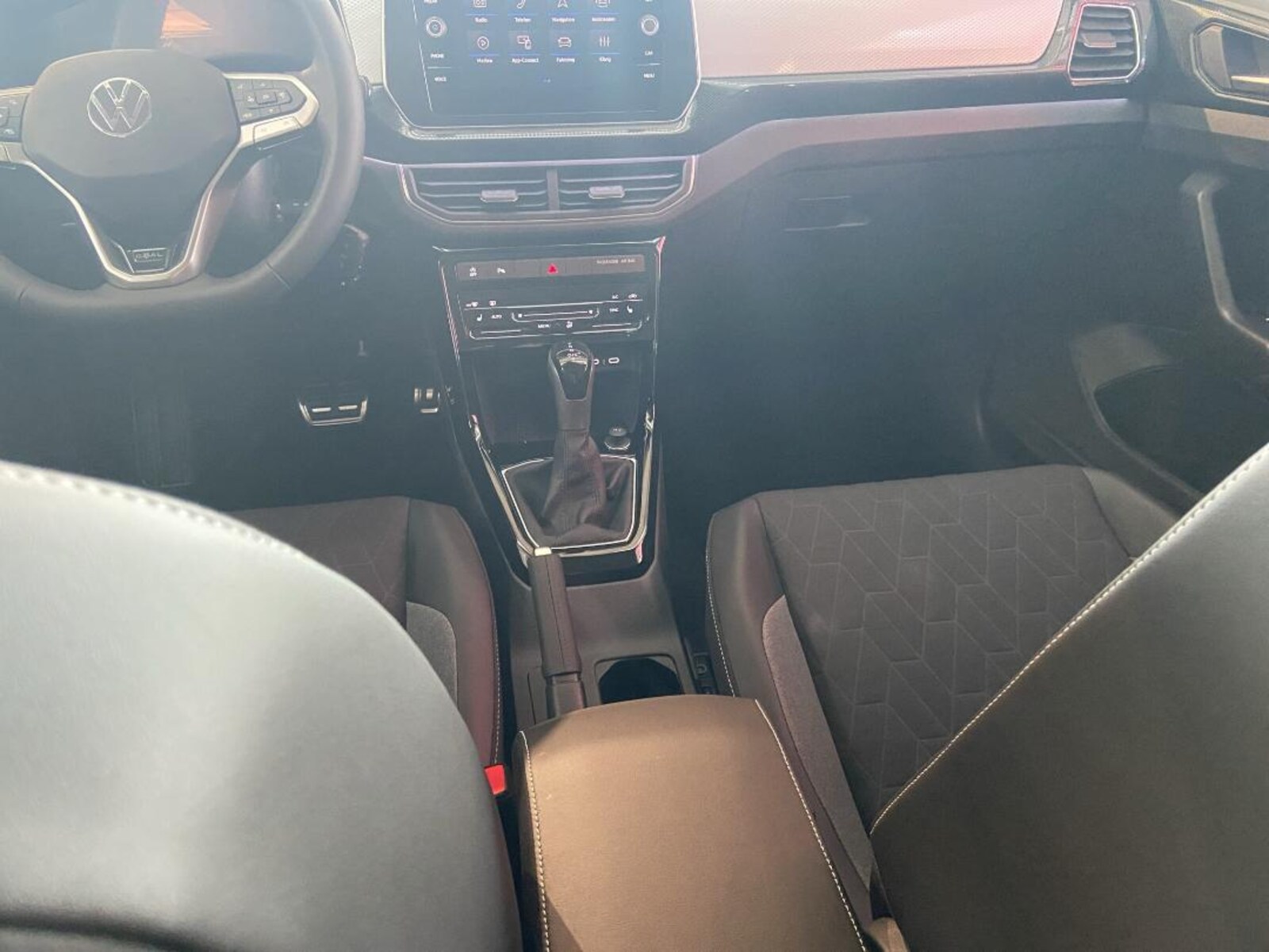 Volkswagen T-Cross – Bild 14