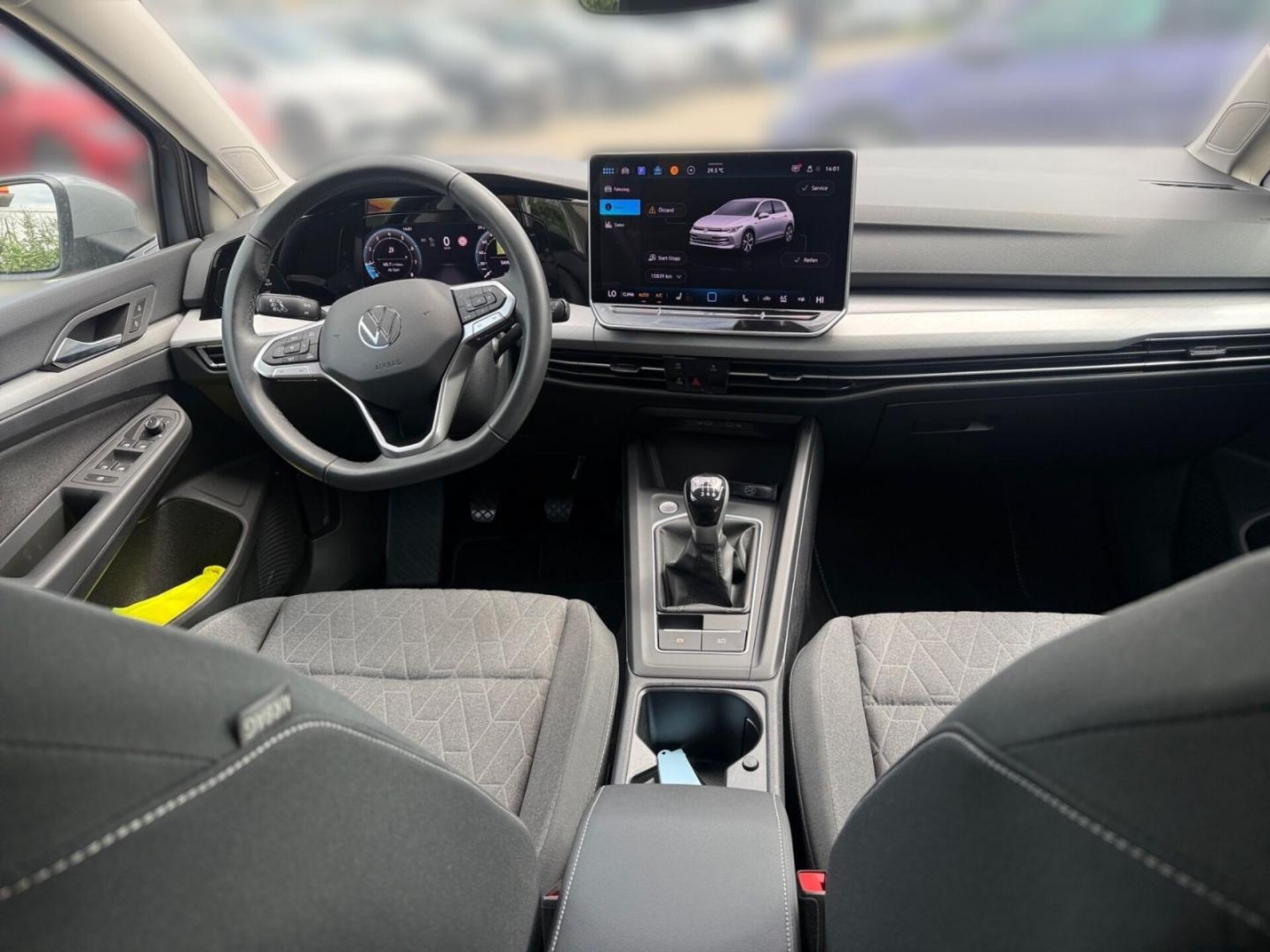 Volkswagen Golf Life
