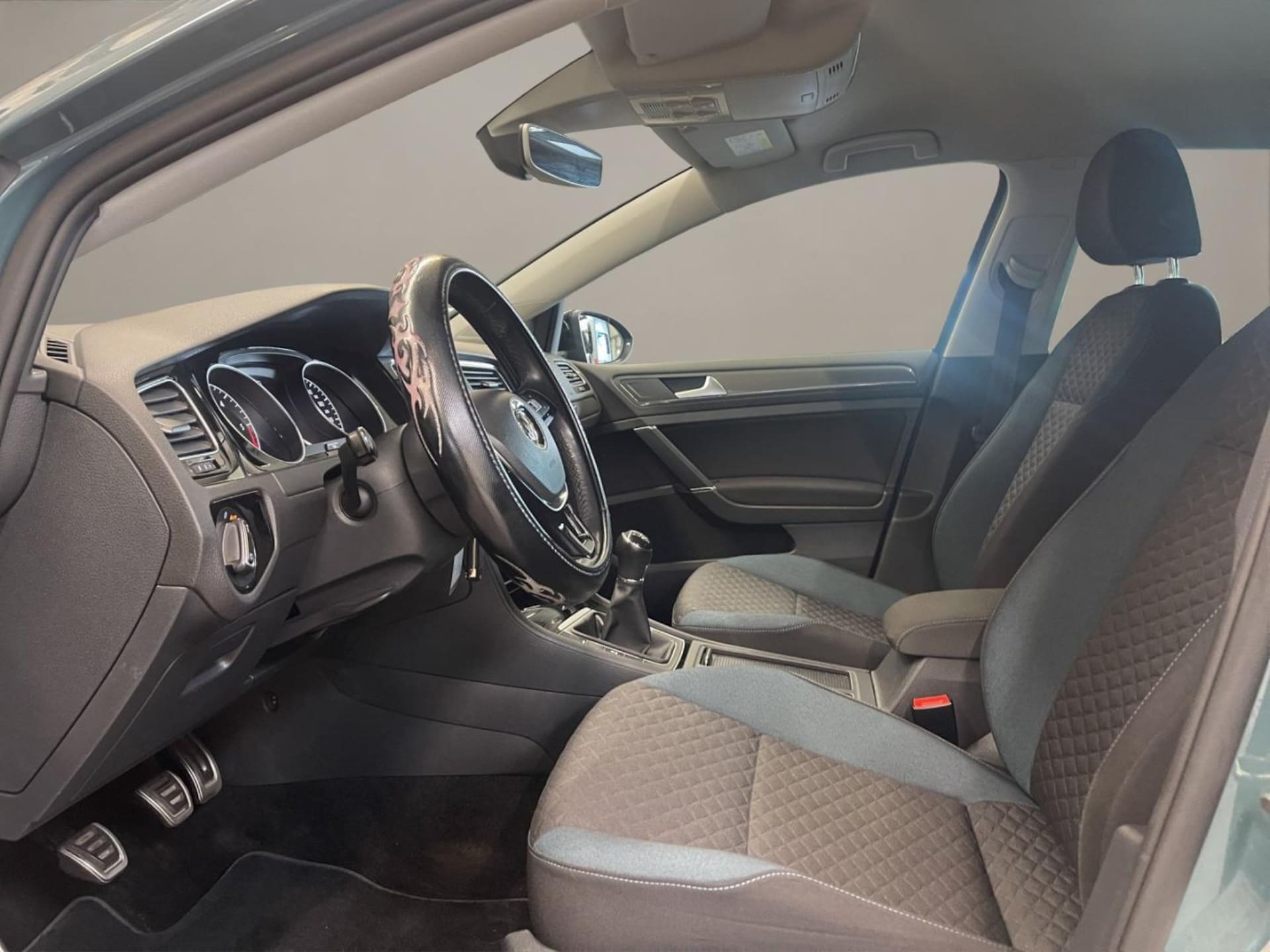 Volkswagen Golf IQ.DRIVE