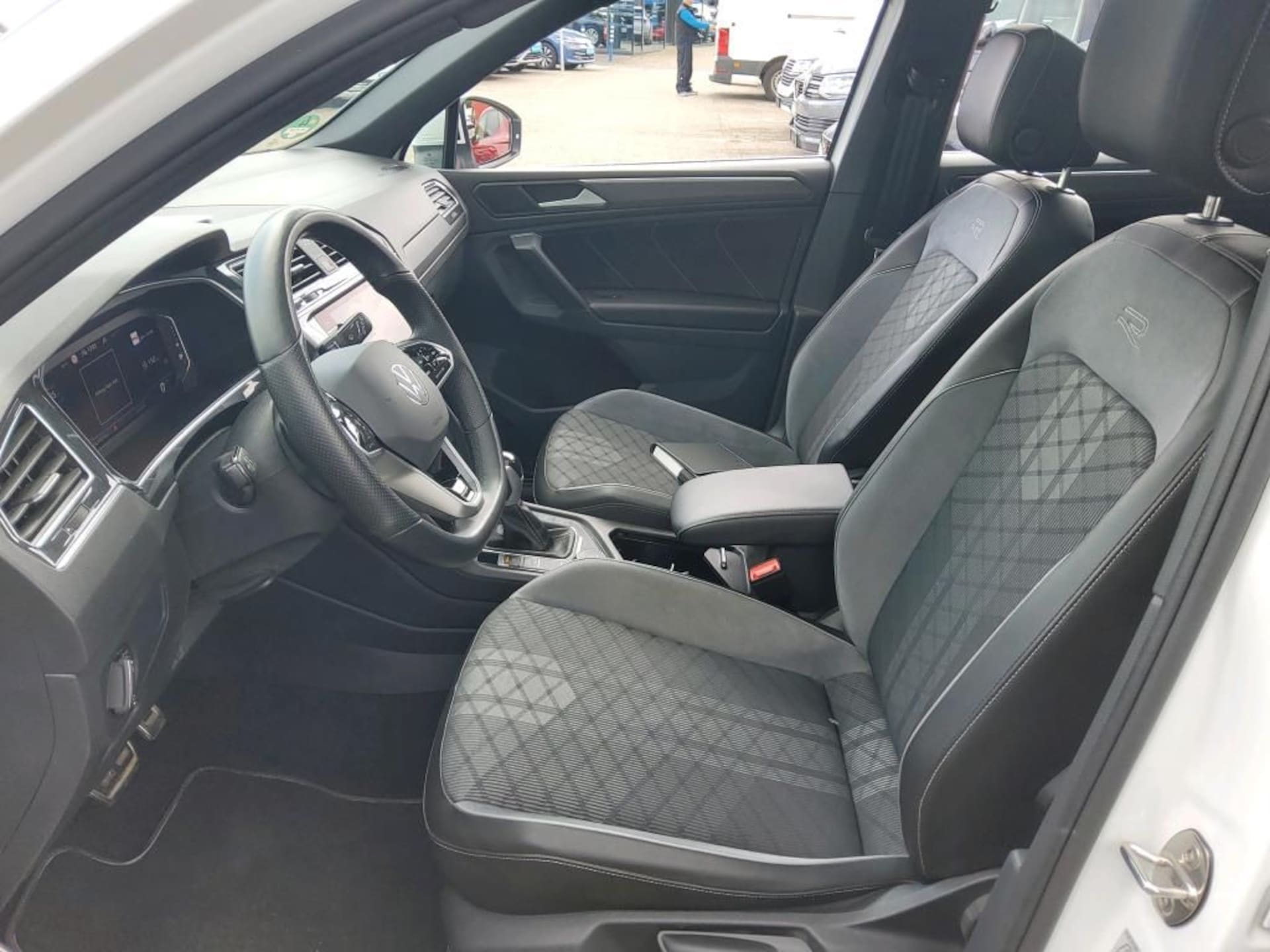 Volkswagen Tiguan R-Line