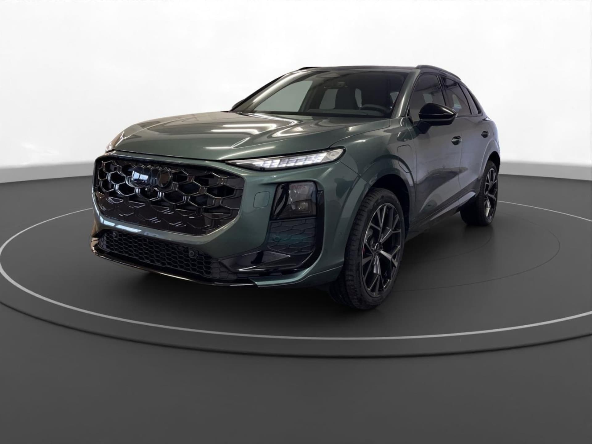 Audi Q3 SUV e-hybrid