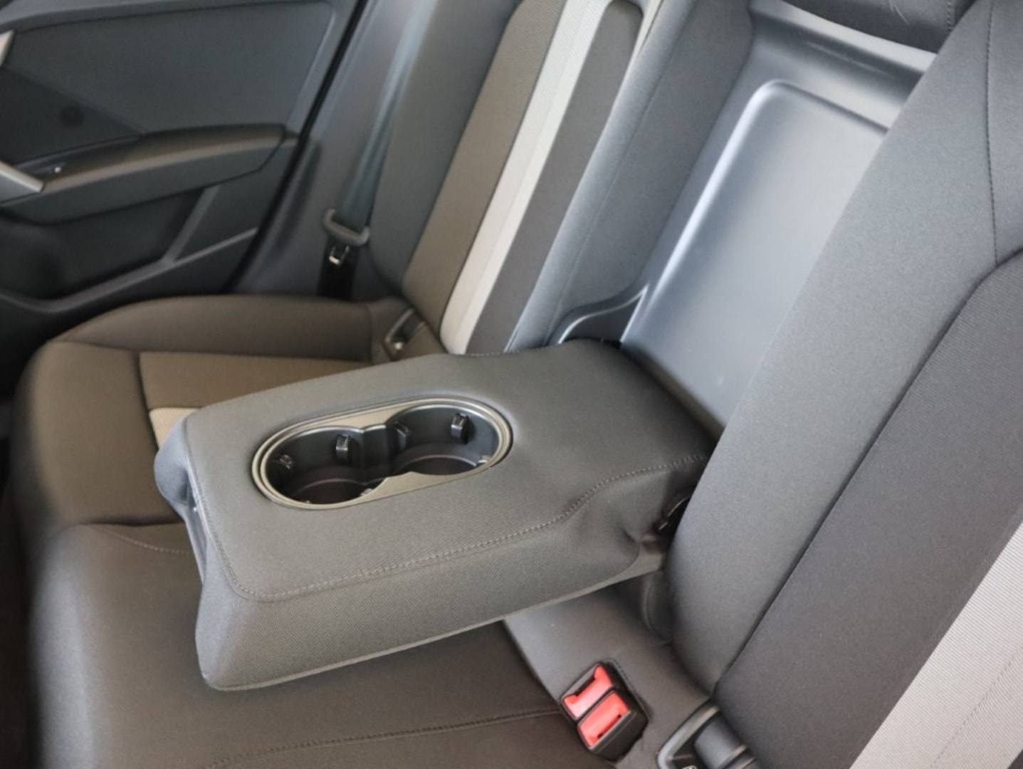 Audi A3 Sportback 30 TFSI advanced 85(116) kW(PS) S tronic for more details contact your dealer