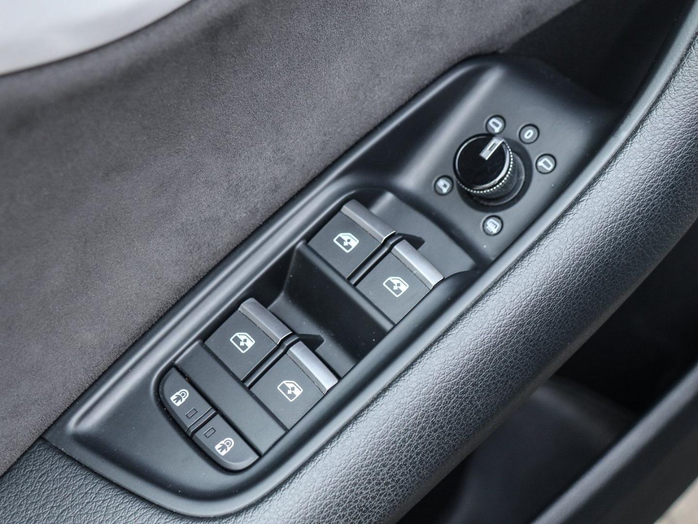 Image about Audi Q8 50 TDI quattro tiptronic
