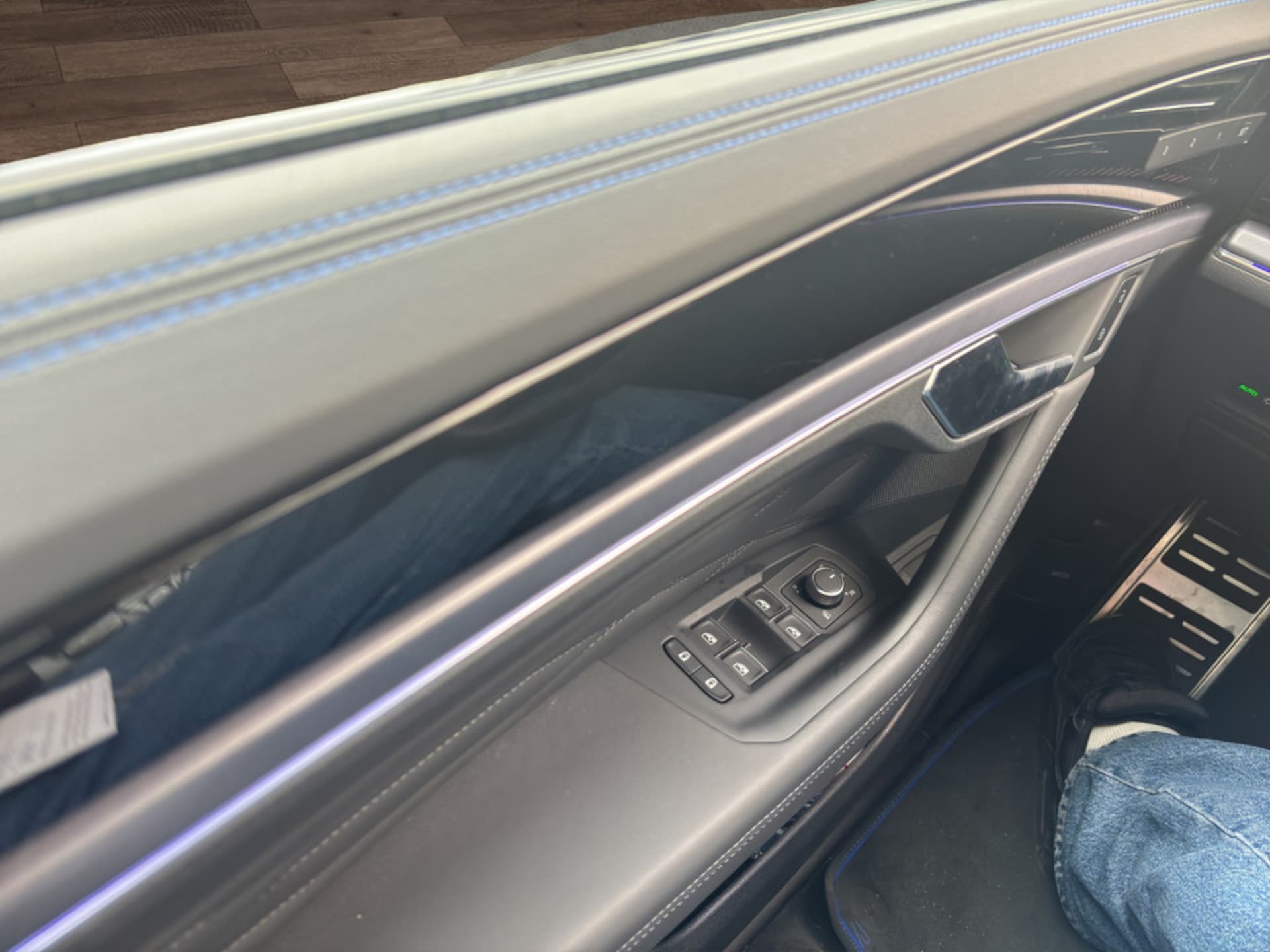 Volkswagen Touareg R