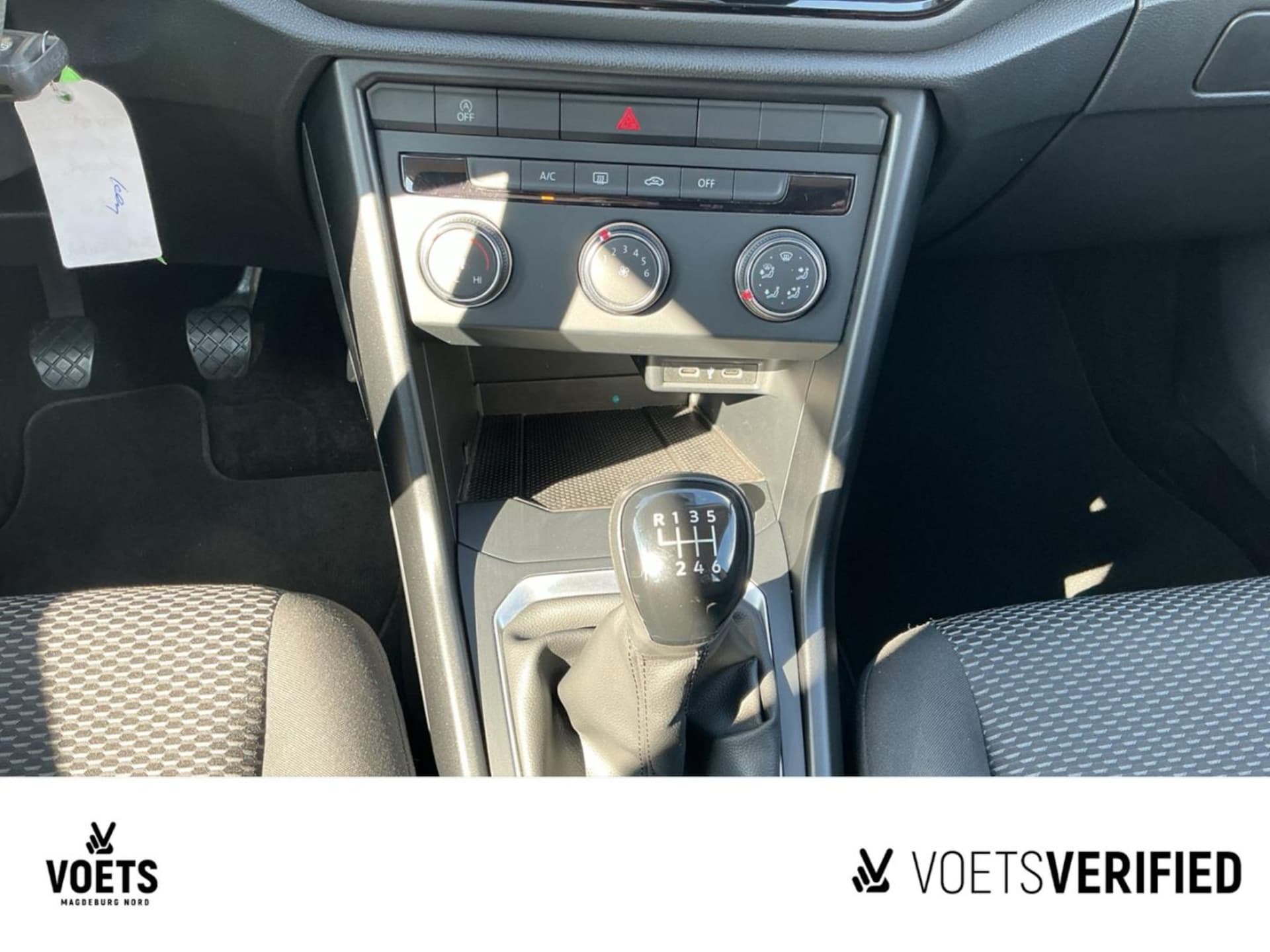 Volkswagen T-Roc Basis-Modell