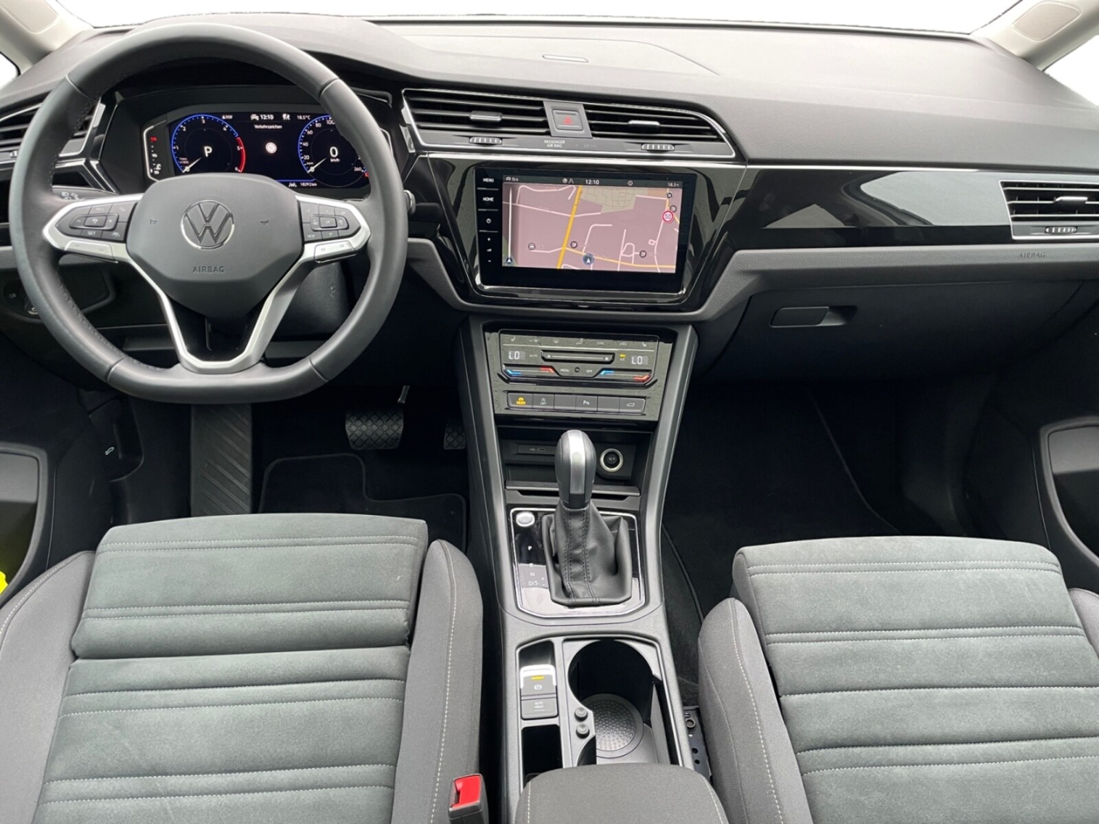 Volkswagen Touran – Bild 10