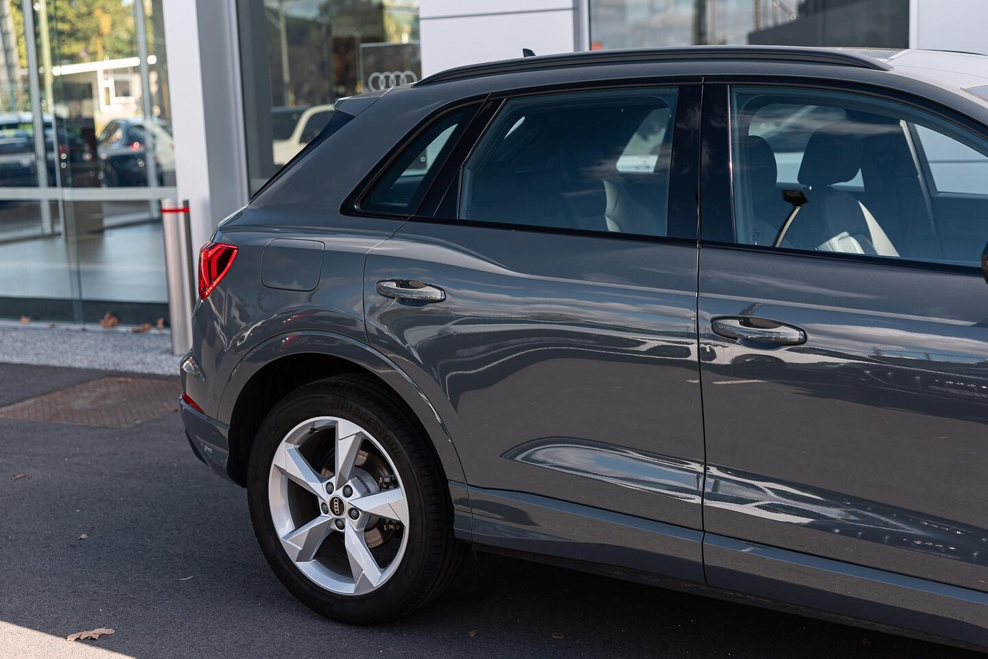 Image about Audi Q3 40 TFSI quattro S tronic