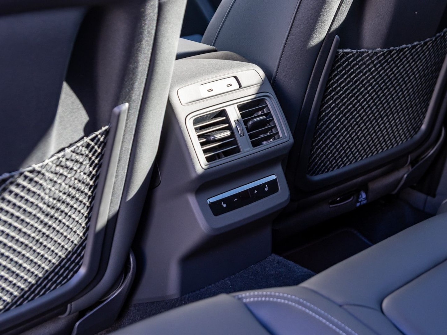 Bild über Audi Q5 SUV TFSI quattro 150 kW S tronic - für weitere Informationen kontaktieren Sie den Audi Partner