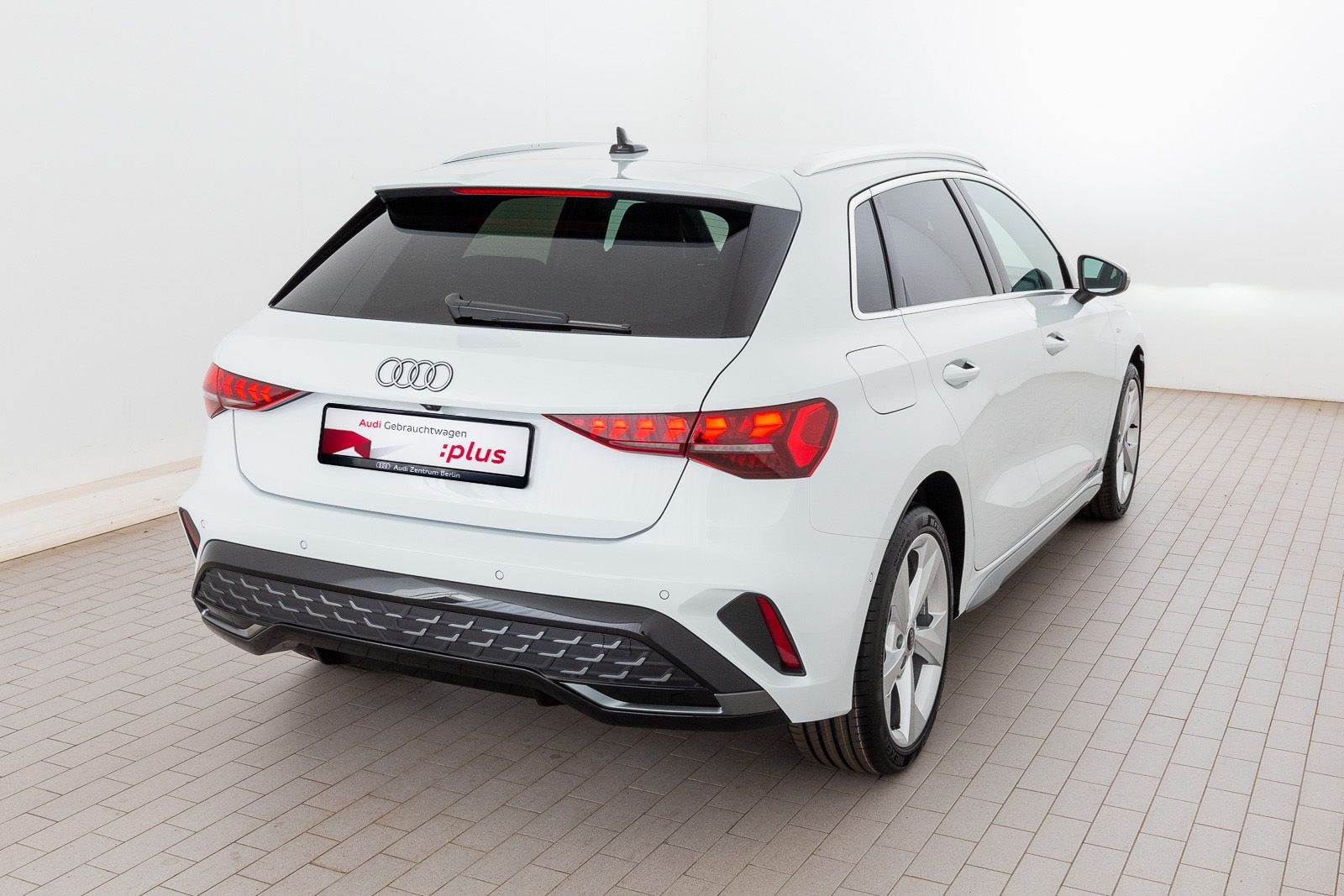 Image about Audi A3 Sportback TFSI e S line 45 TFSI e S tronic