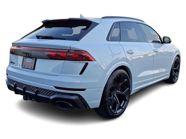 2026 Audi RS Q8 SUV performance