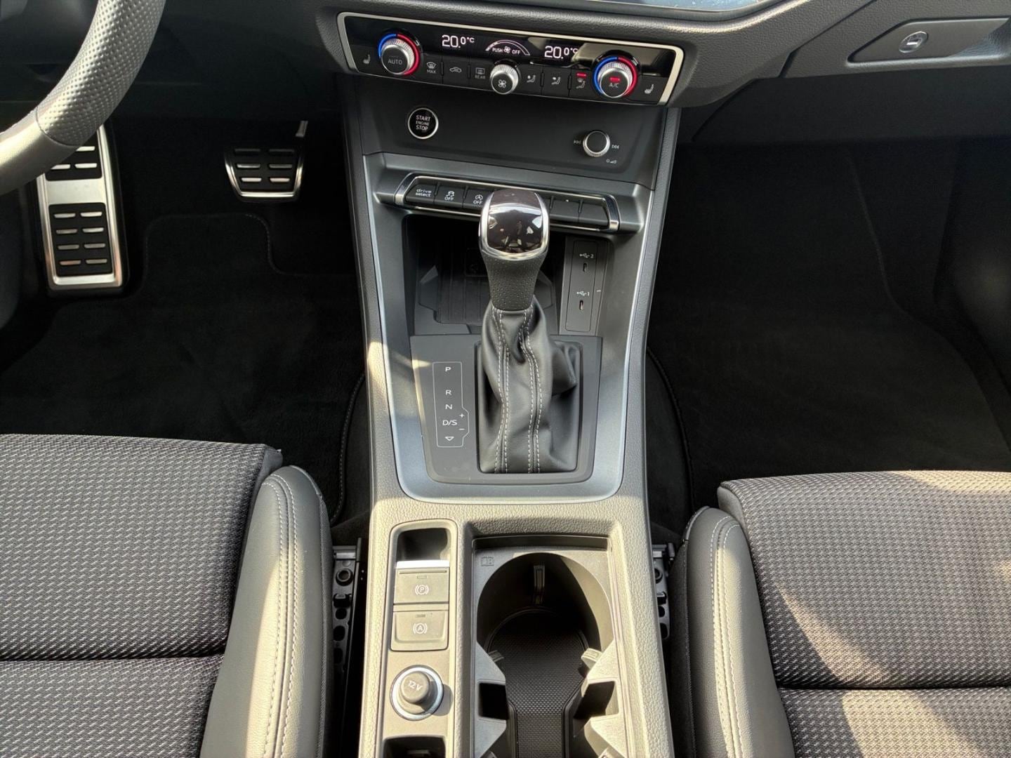 Bild über Audi Q3 Sportback S line 40 TFSI quattro S tronic - für weitere Informationen kontaktieren Sie den Audi Partner