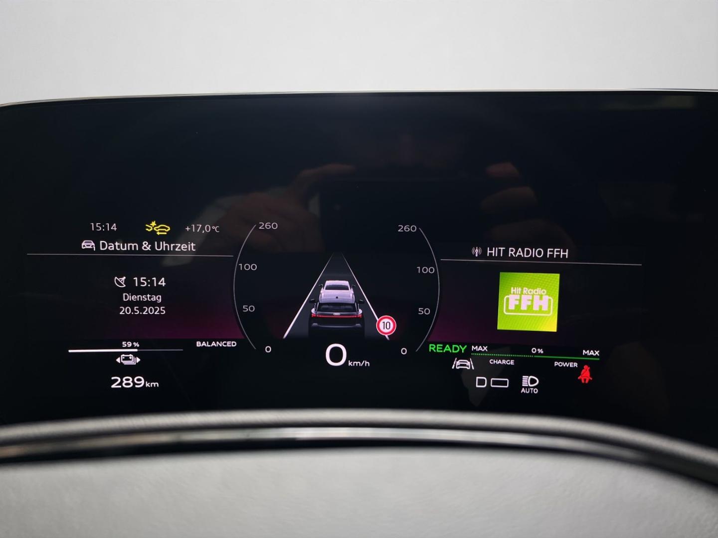 Image about Audi Q6 SUV e-tron e-tron performance