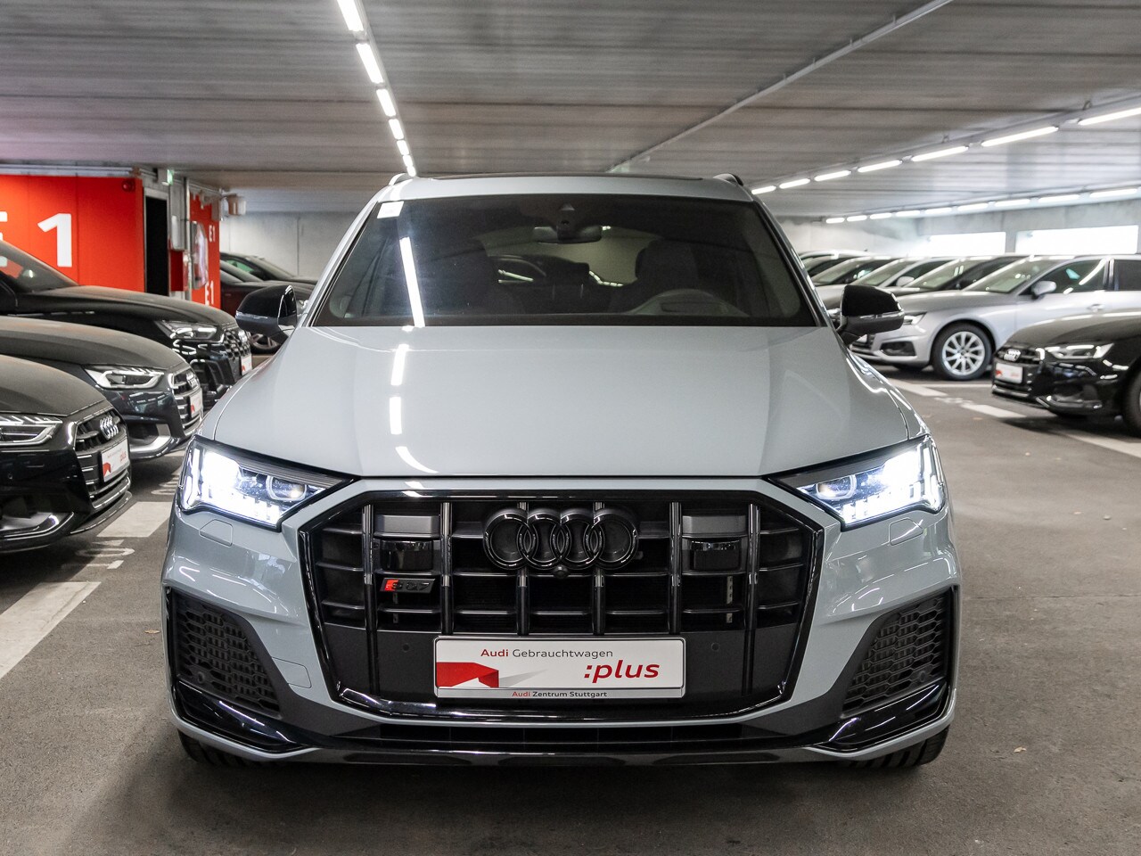 Image about Audi SQ7 TFSI quattro tiptronic