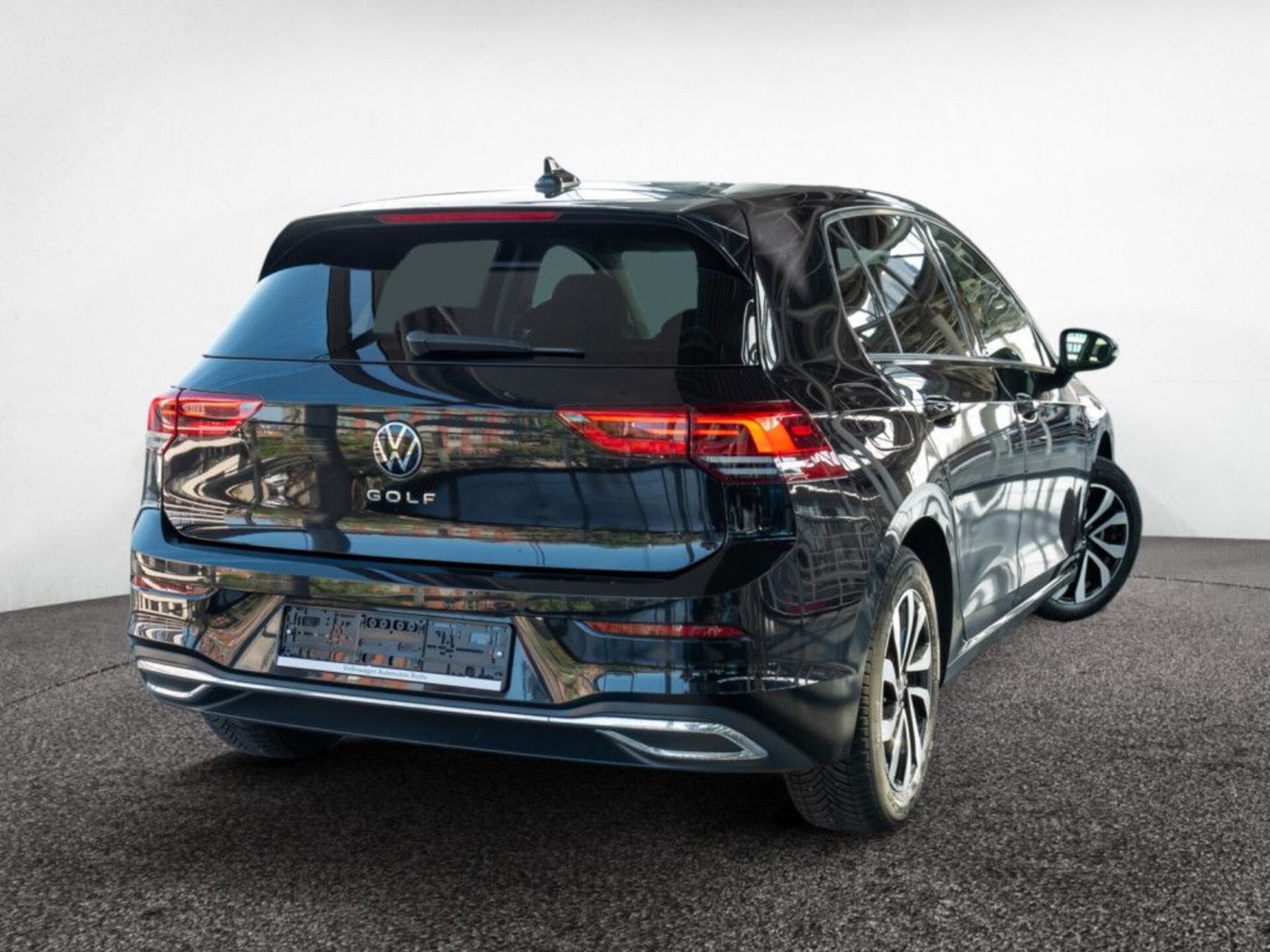 Volkswagen Golf Active