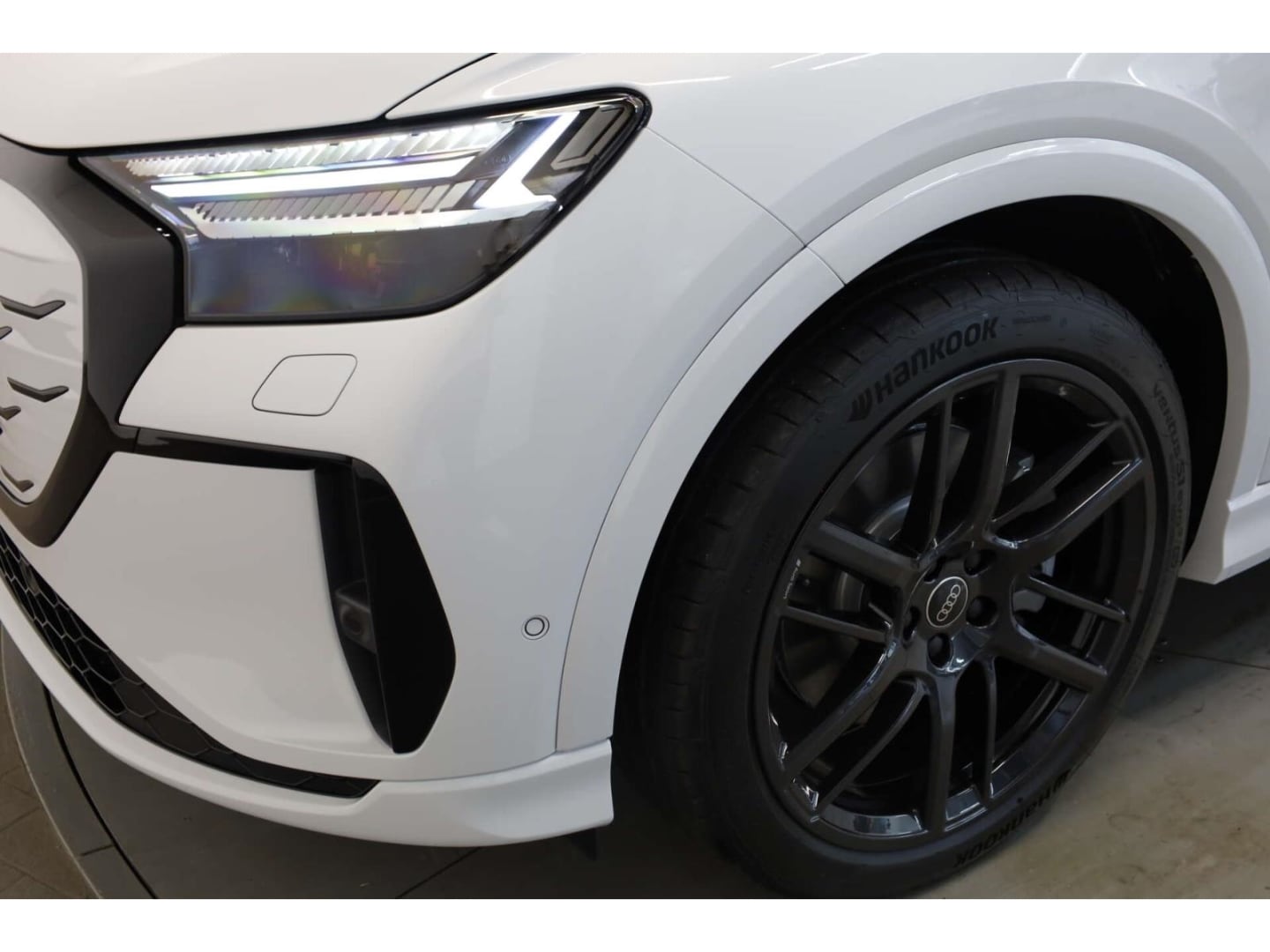 Bild über Audi Q4 Sportback e-tron e-tron quattro performance 250 kW - für weitere Informationen kontaktieren Sie den Audi Partner