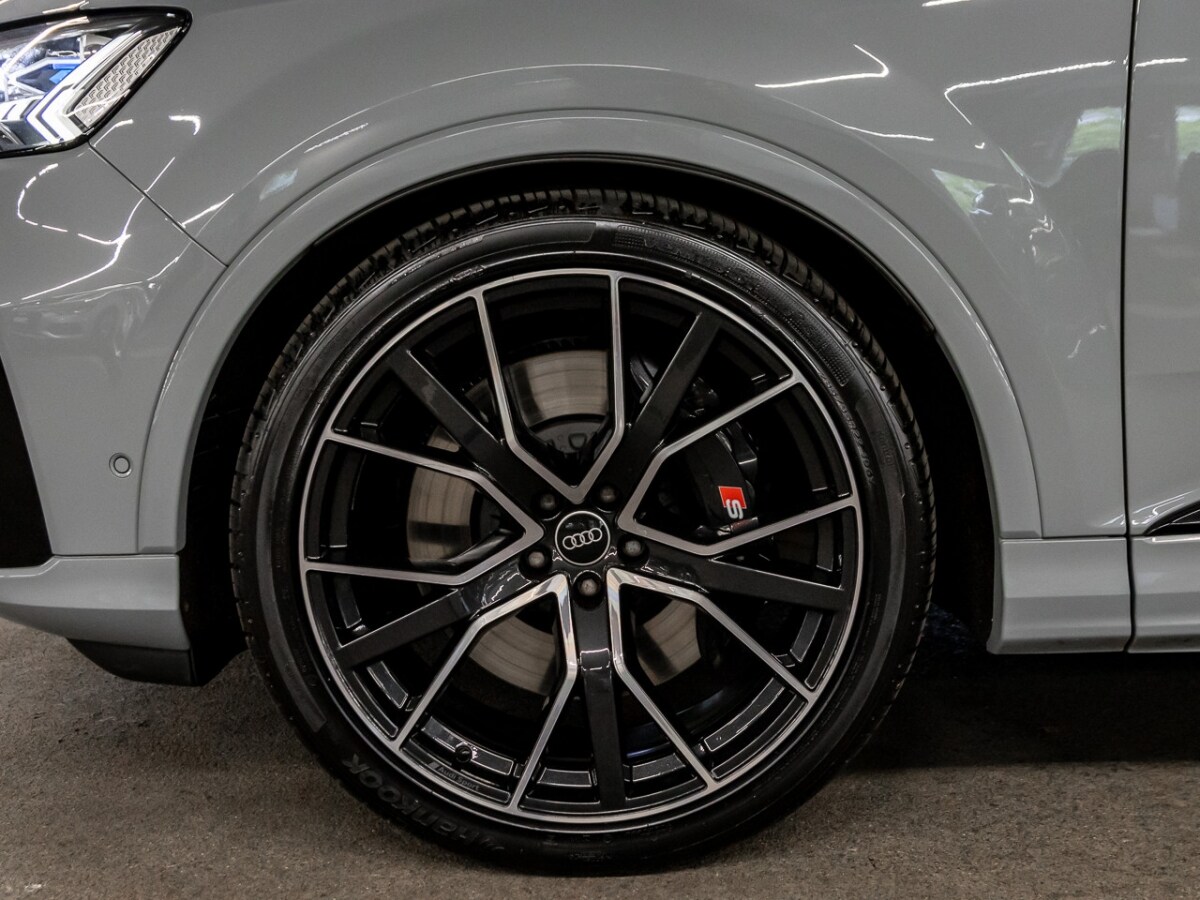 Image about Audi SQ7 TFSI quattro tiptronic