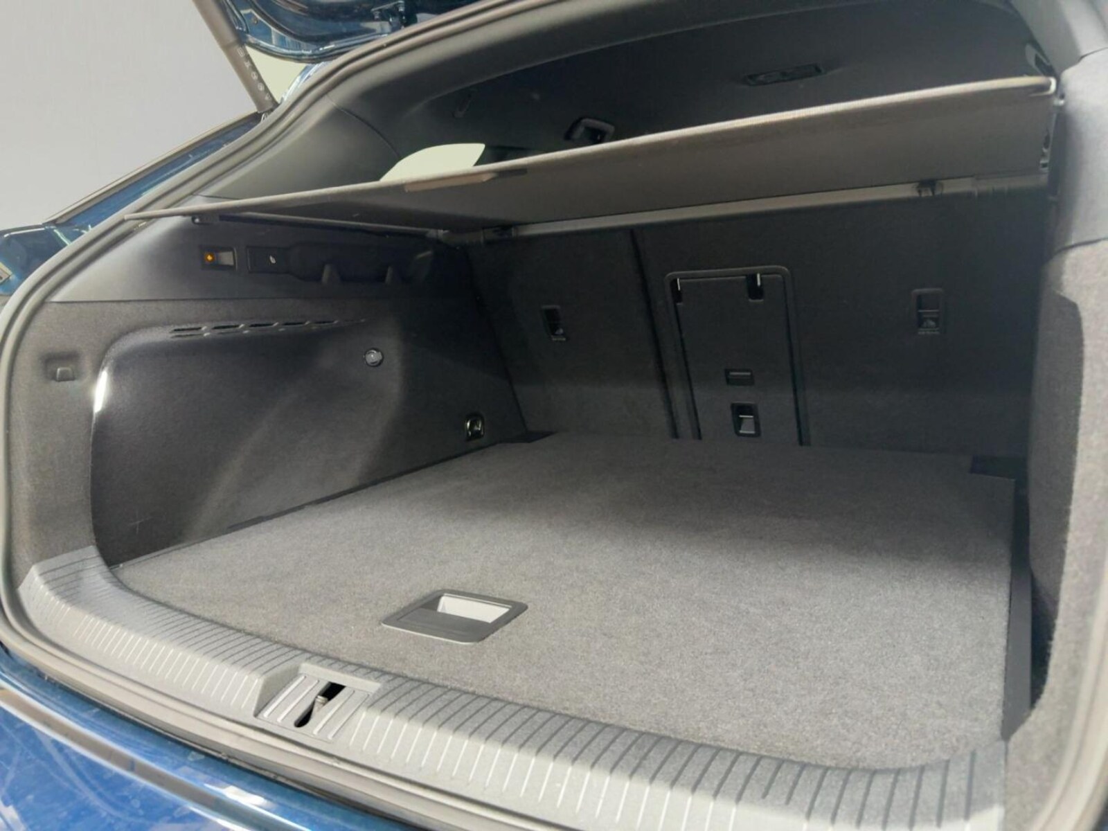 Volkswagen ID.7 Tourer – Bild 8