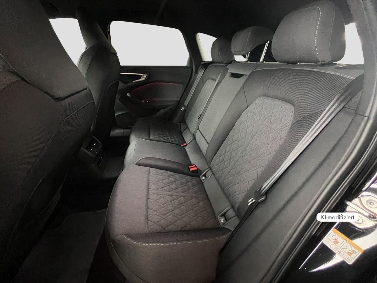 Bild über Audi A5 Avant TFSI 150 kW S tronic - für weitere Informationen kontaktieren Sie den Audi Partner