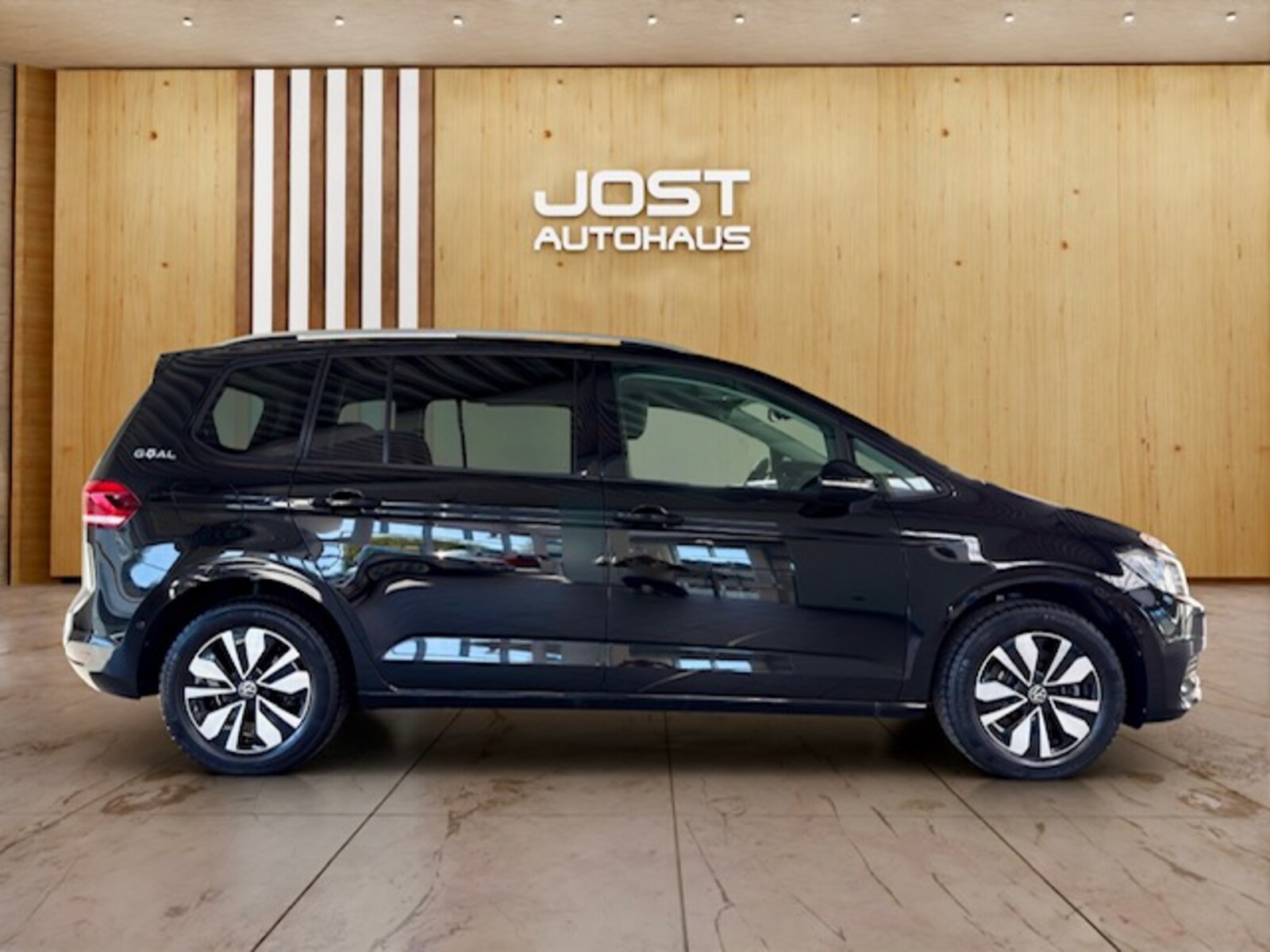 Volkswagen Touran – Bild 7
