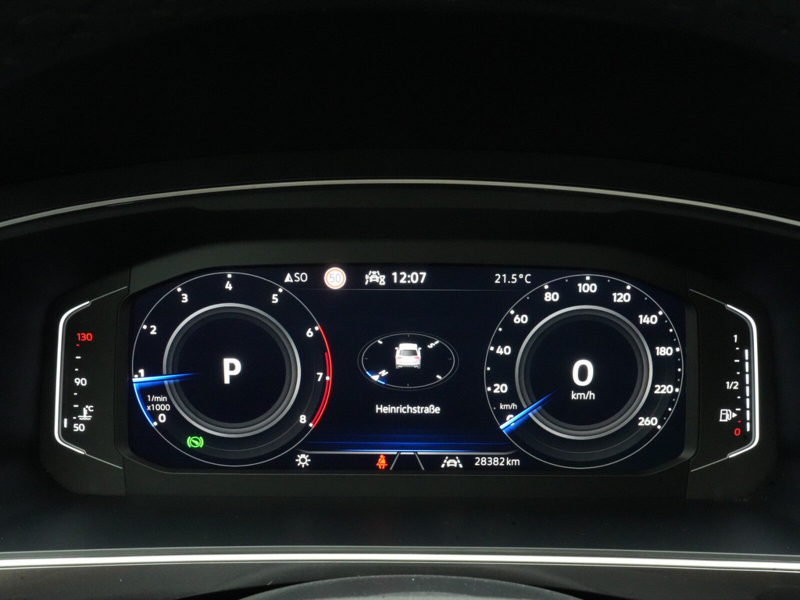 Volkswagen Tiguan Allspace – Bild 8