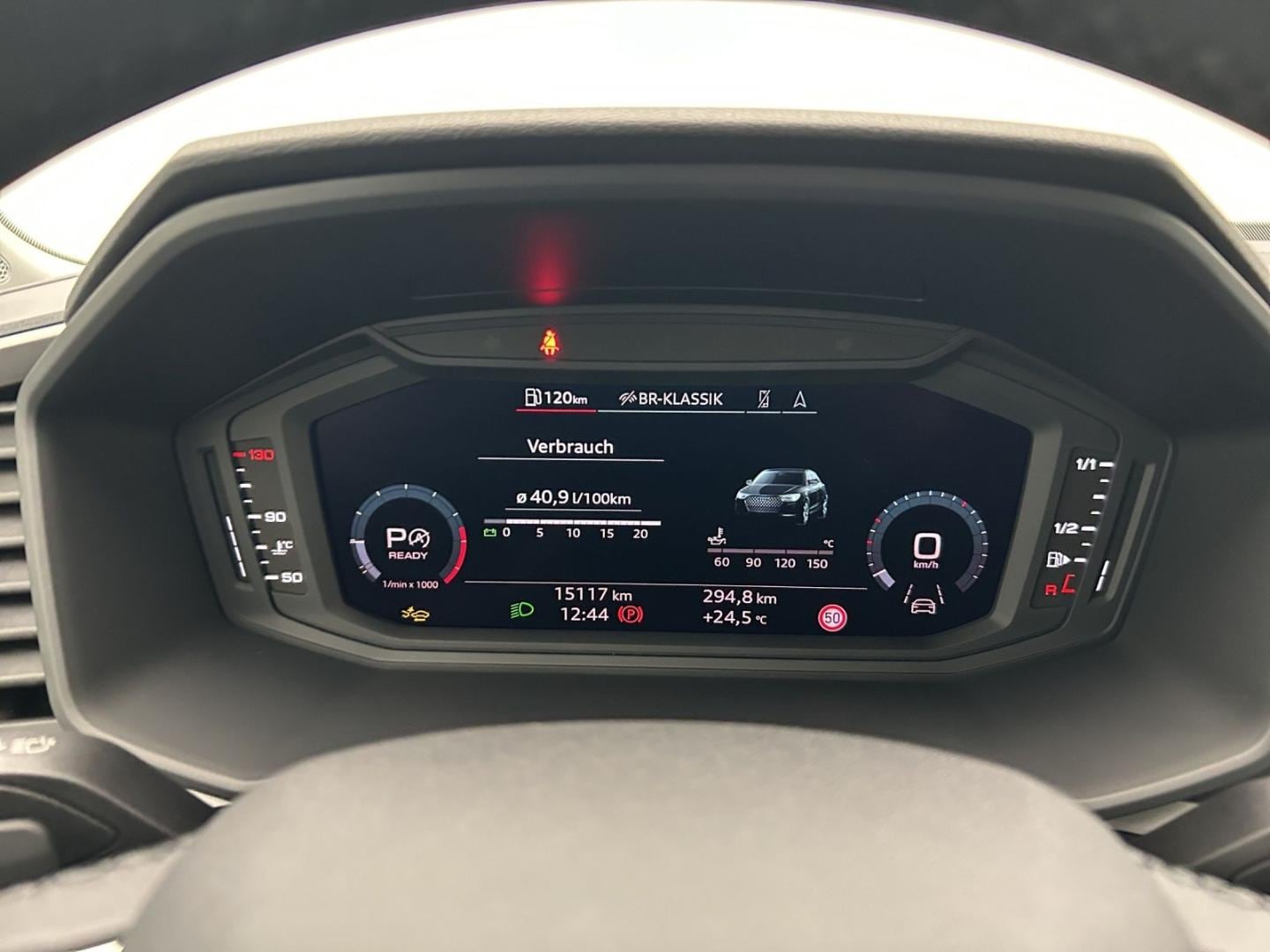 Bild über Audi A1 allstreet 35 TFSI S tronic - für weitere Informationen kontaktieren Sie den Audi Partner