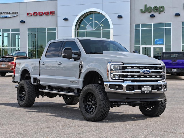 2025 Ford F-350 Super Duty Lariat