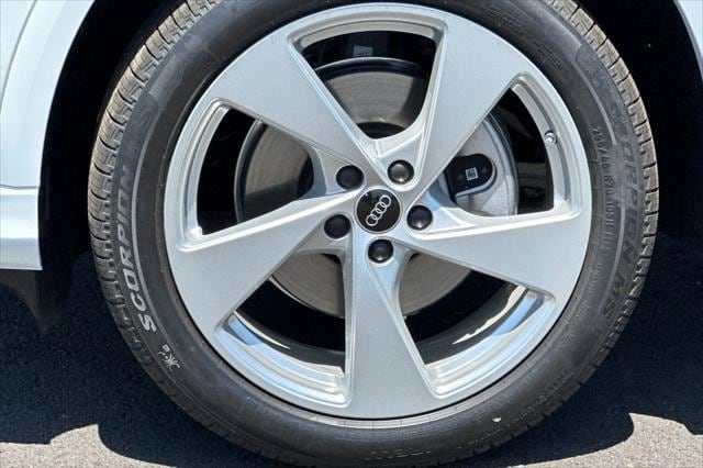 2025 Audi Q5 Premium Plus - Photo 24