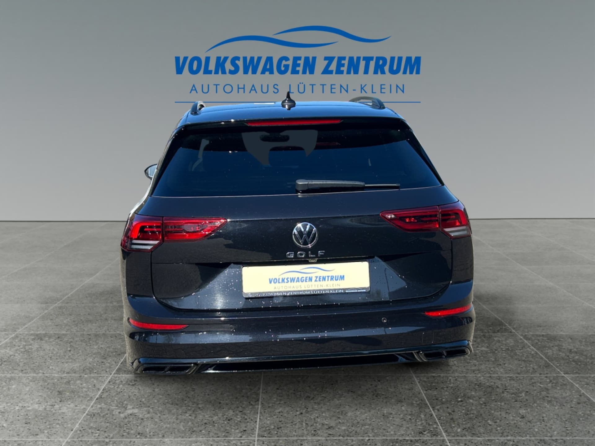 Volkswagen Golf Variant R-Line