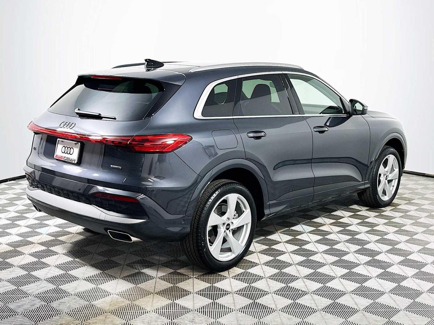 2025 Audi Q5 Premium Plus - Photo 7