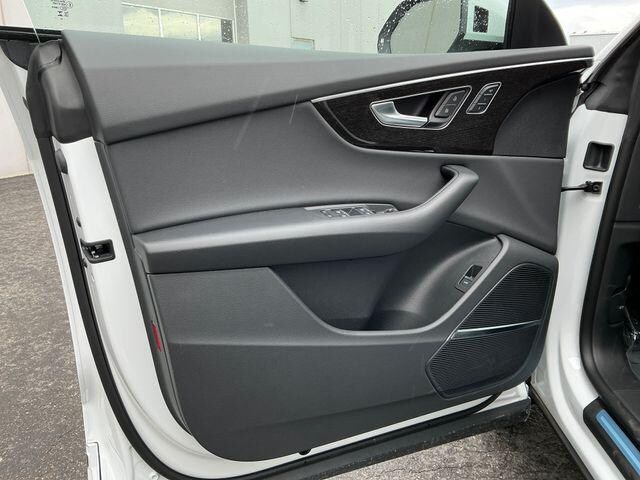 2026 Audi Q8 Premium - Photo 12