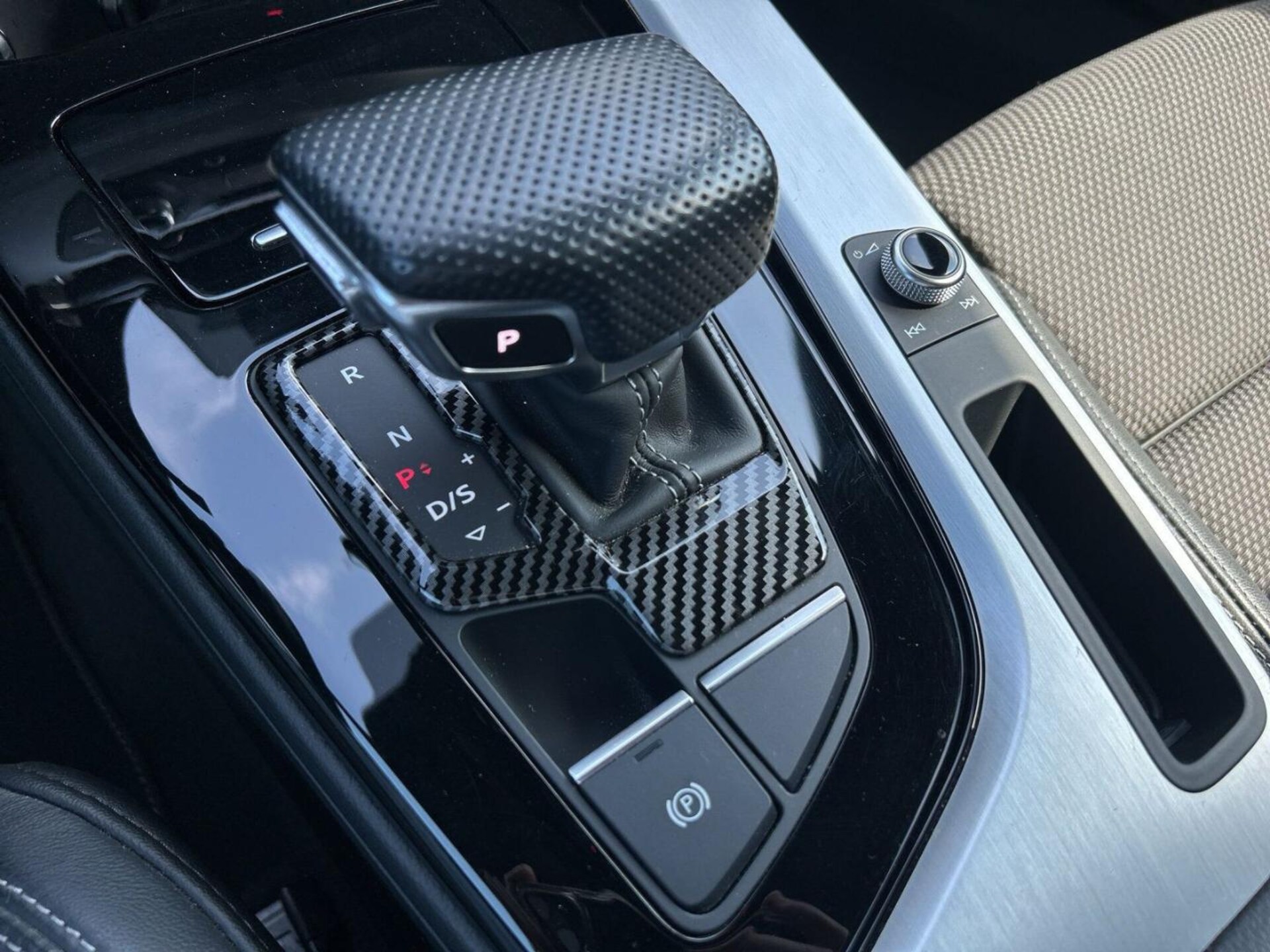 Audi A4 Avant S line