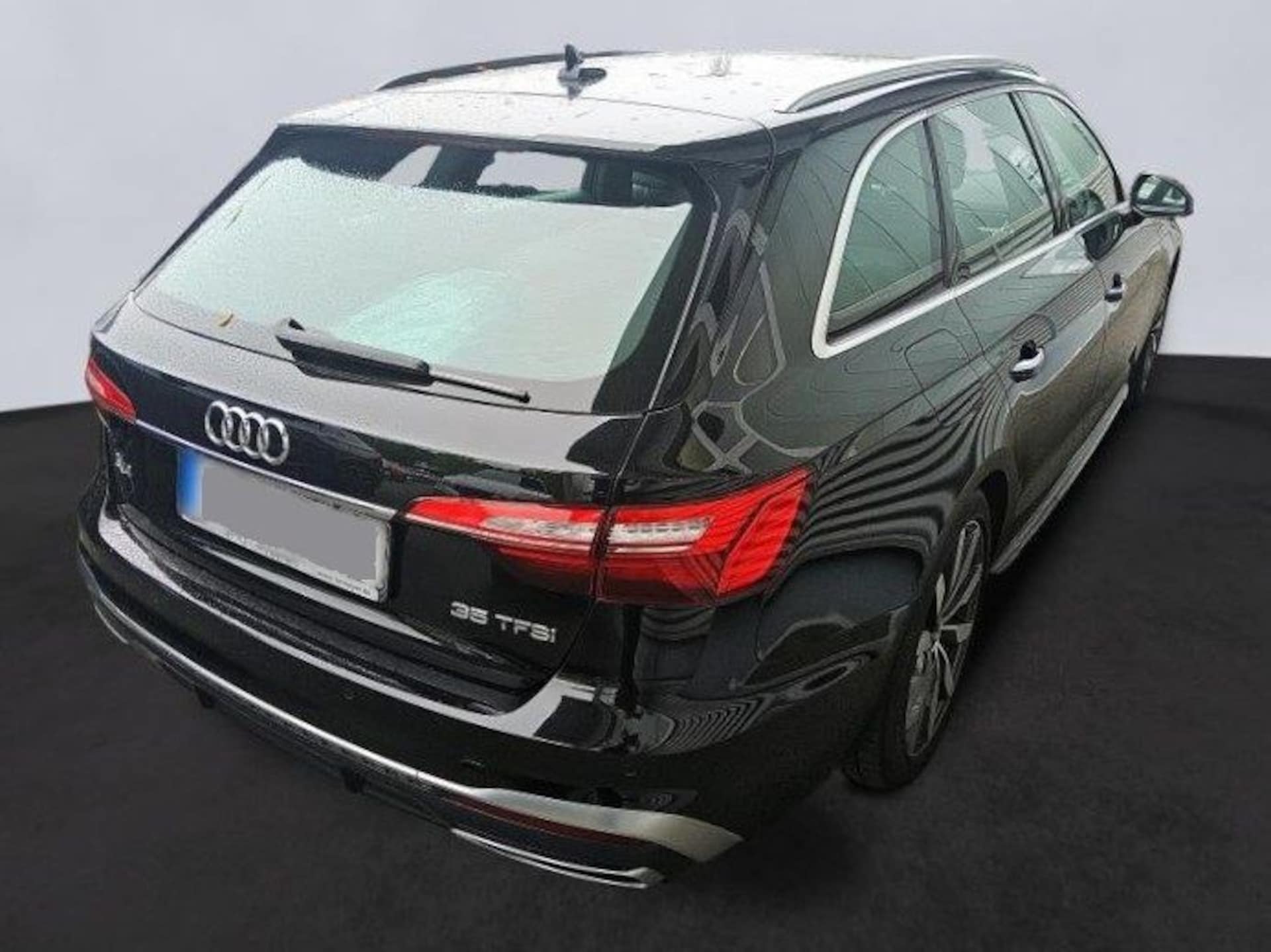 Audi A4 Avant S line