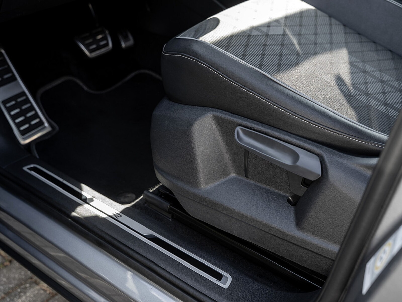 Volkswagen Tiguan Allspace – Bild 14