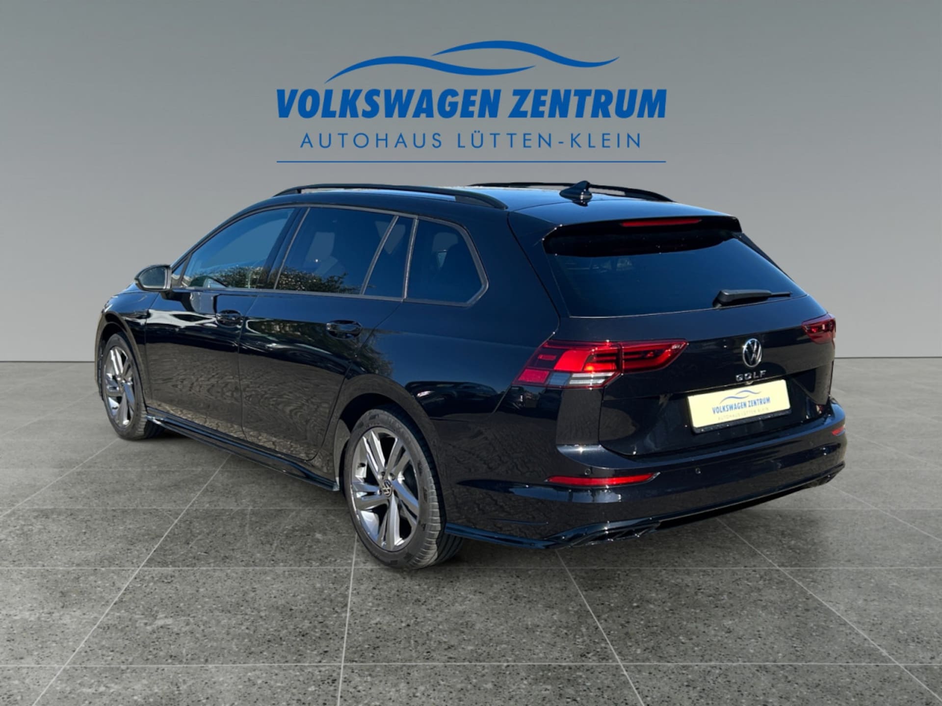 Volkswagen Golf Variant R-Line