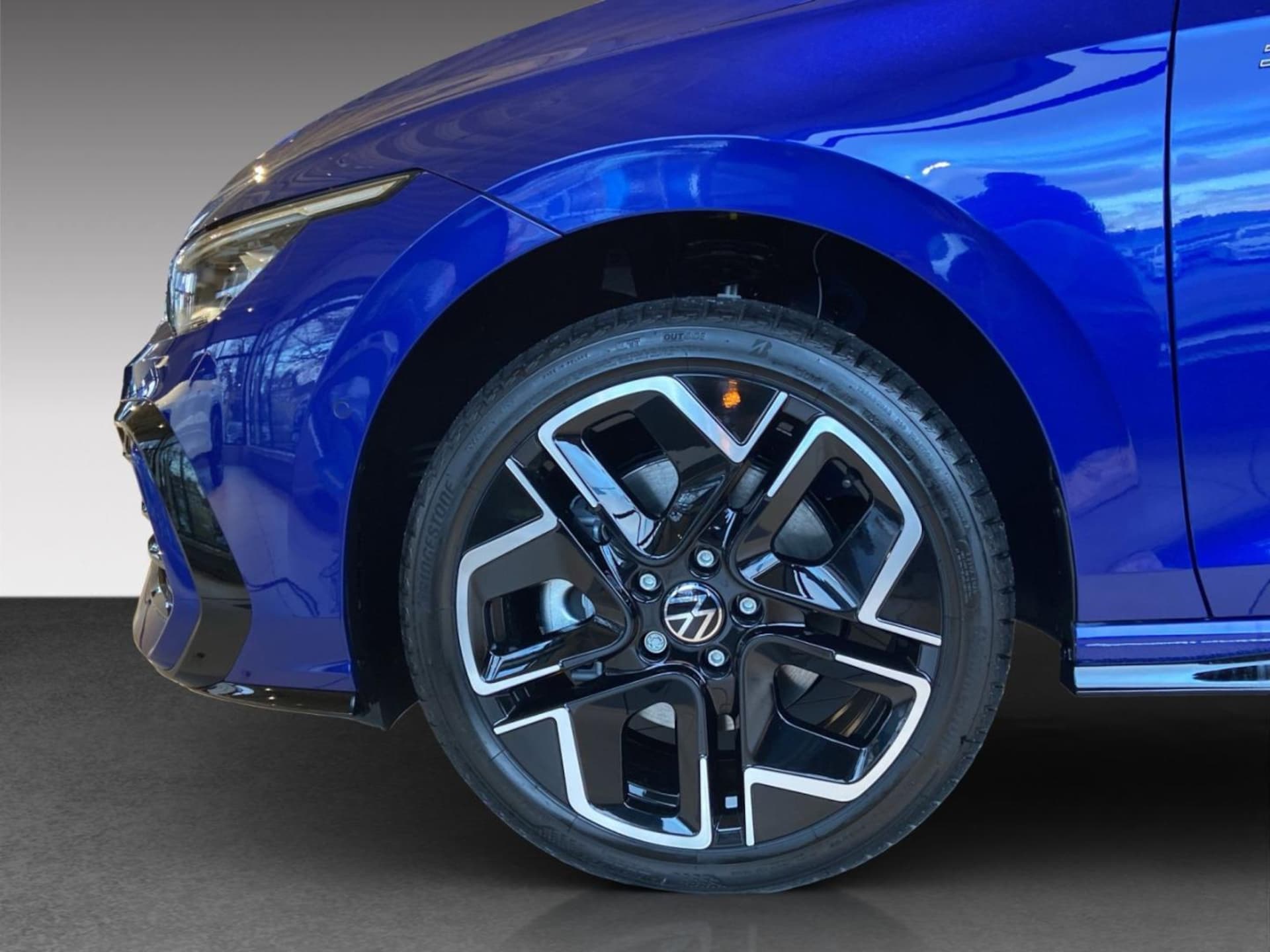 Volkswagen Golf Variant R-Line
