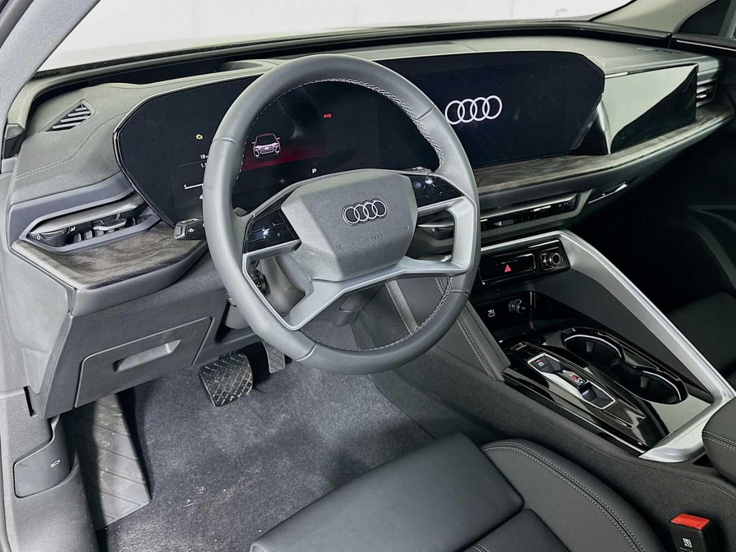 2025 Audi Q5 Premium Plus - Photo 9