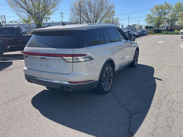 2022 Lincoln Aviator