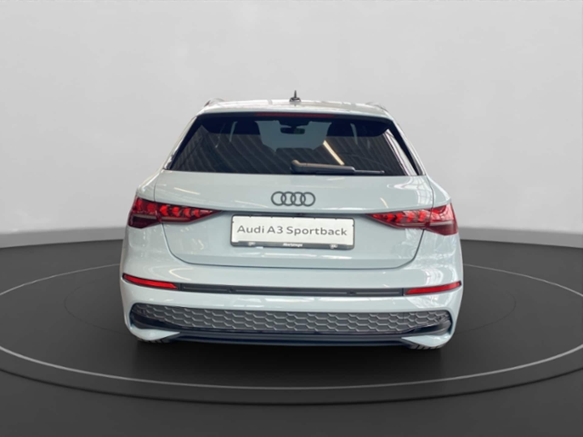 Audi A3 Sportback Advanced