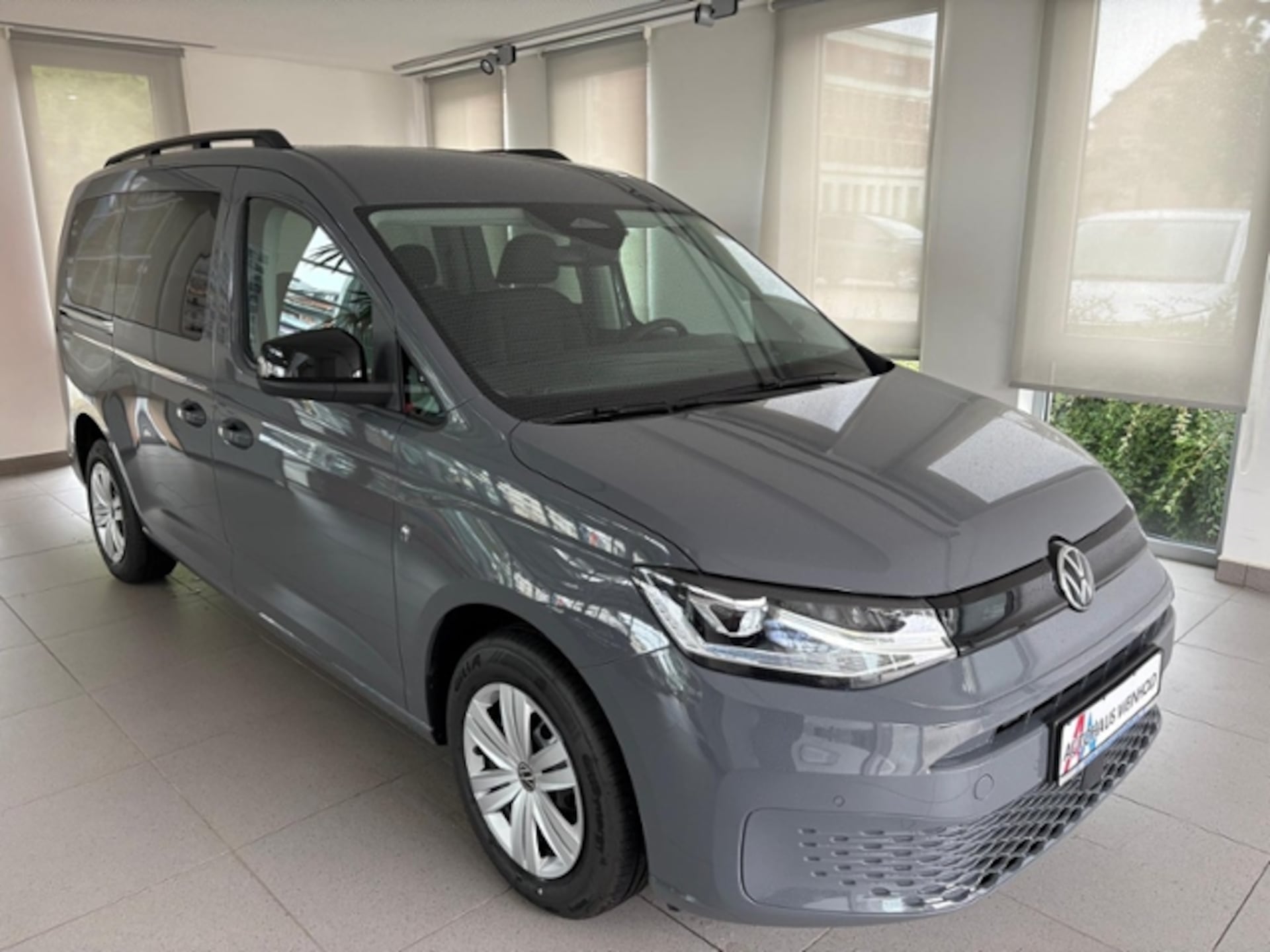 Volkswagen Caddy Maxi Basis-Modell