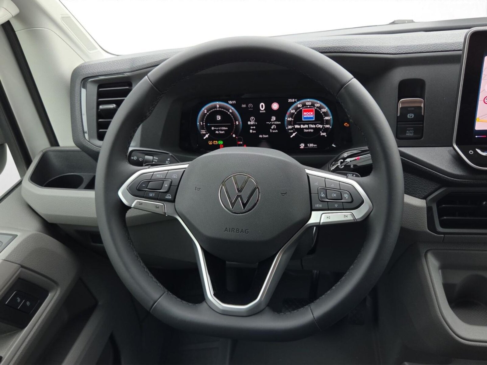 Volkswagen Crafter Kasten mittlerer Radstand – Bild 7