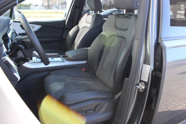 Image about Audi Q7 S line 50 TDI quattro tiptronic