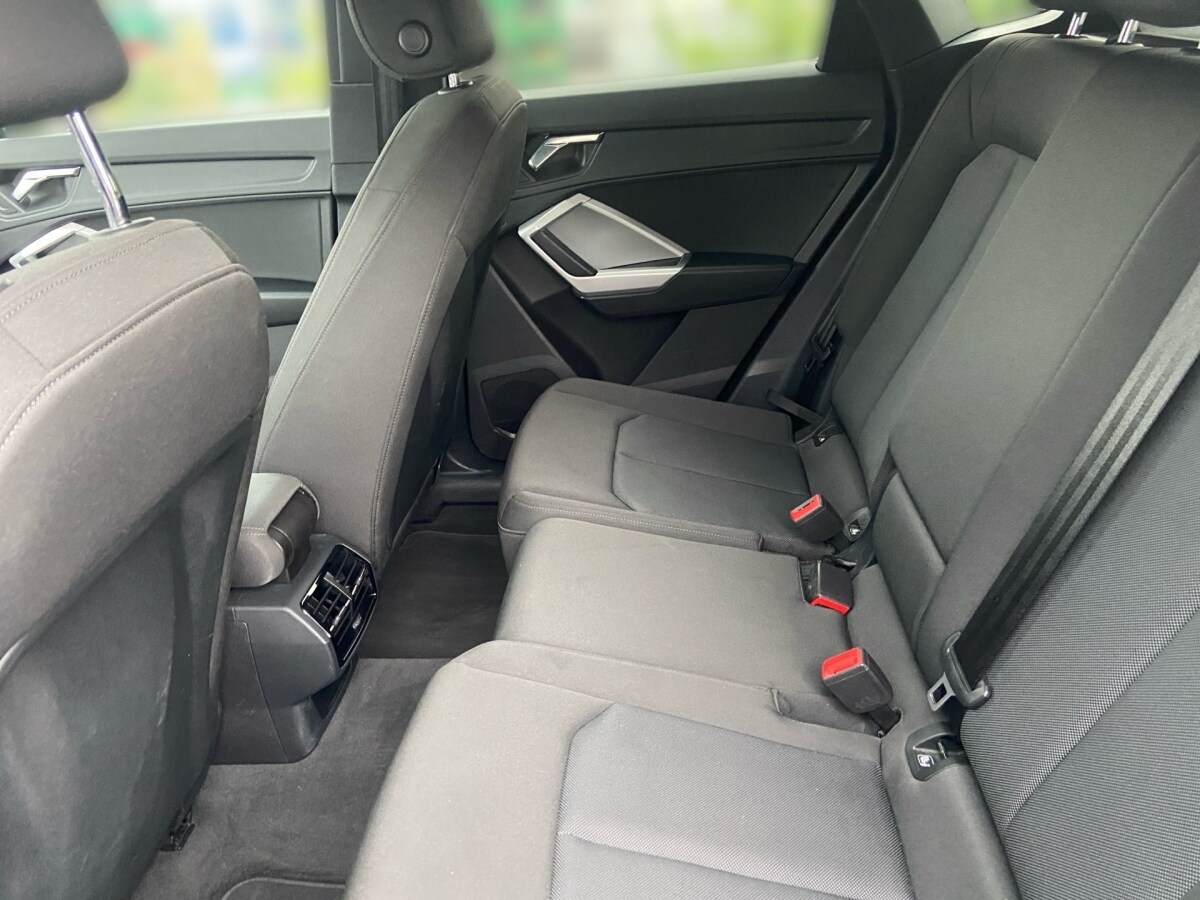 Image about Audi Q3 Sportback 35 TDI S tronic