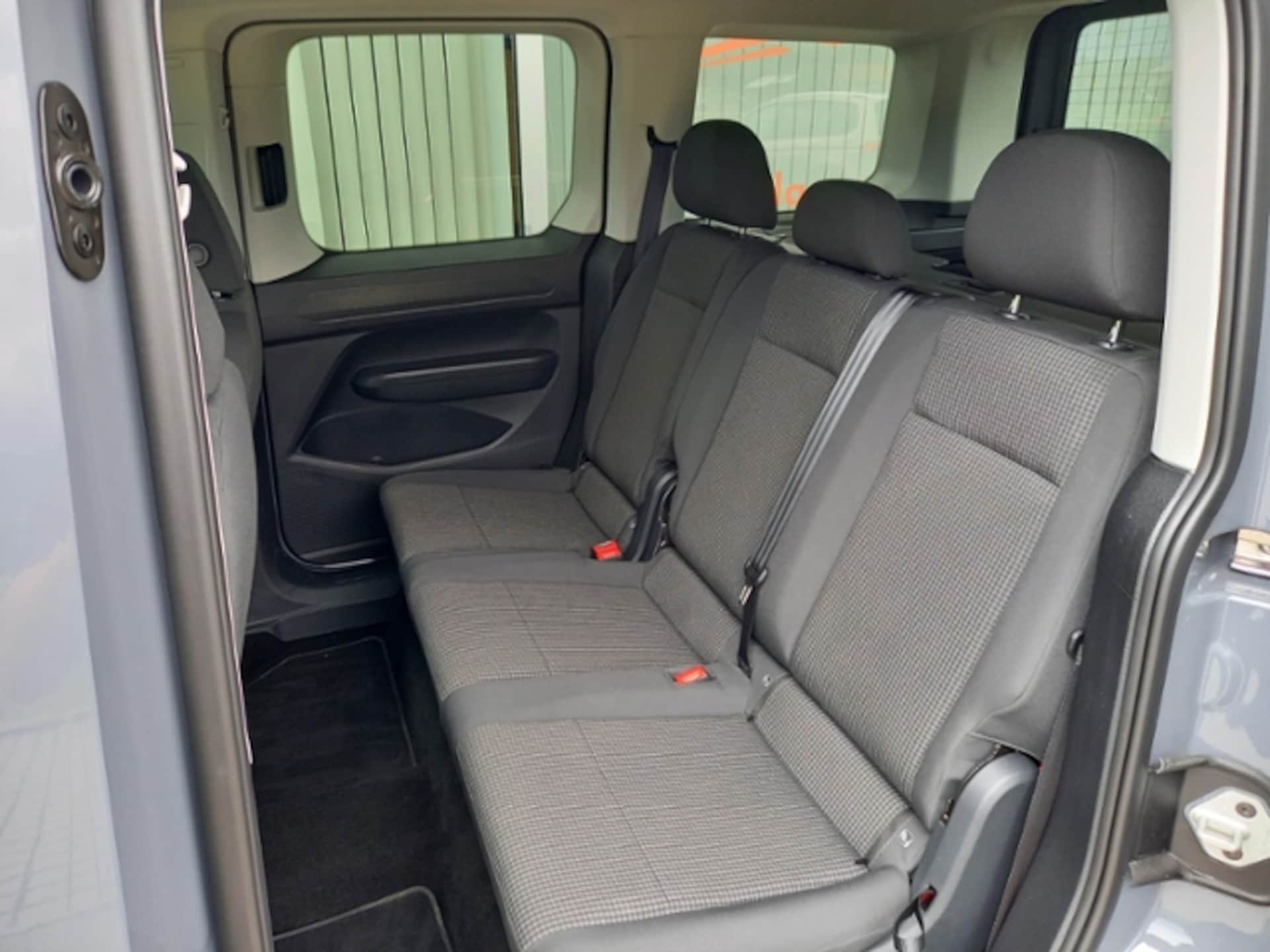 Volkswagen Caddy Basis-Modell