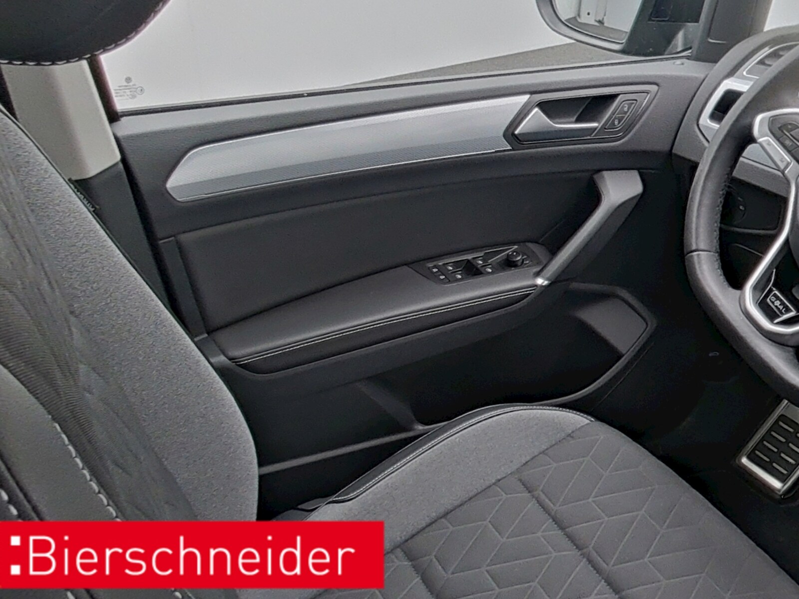 Volkswagen Touran – Bild 14