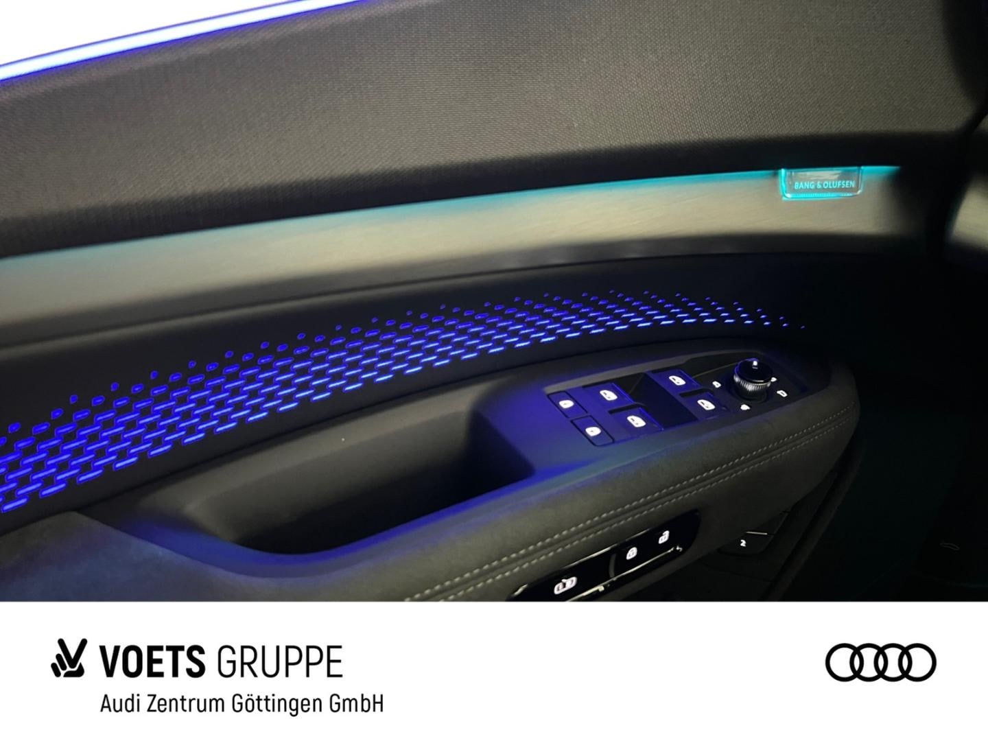 Bild über Audi Q7 SUV TDI quattro 220 kW tiptronic - für weitere Informationen kontaktieren Sie den Audi Partner