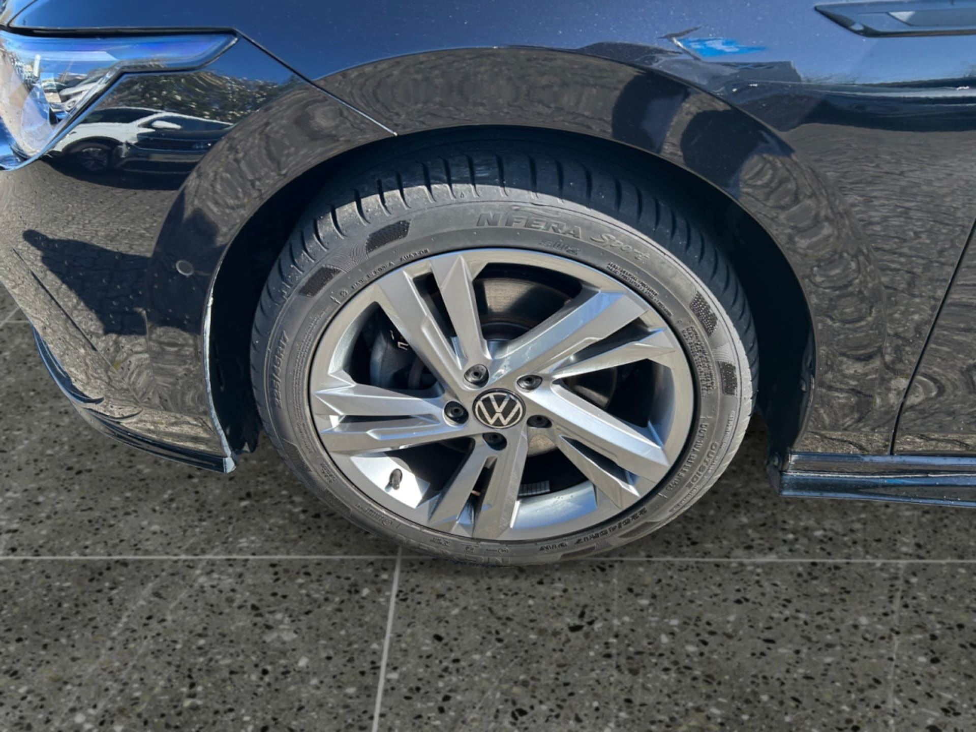 Volkswagen Golf Variant R-Line